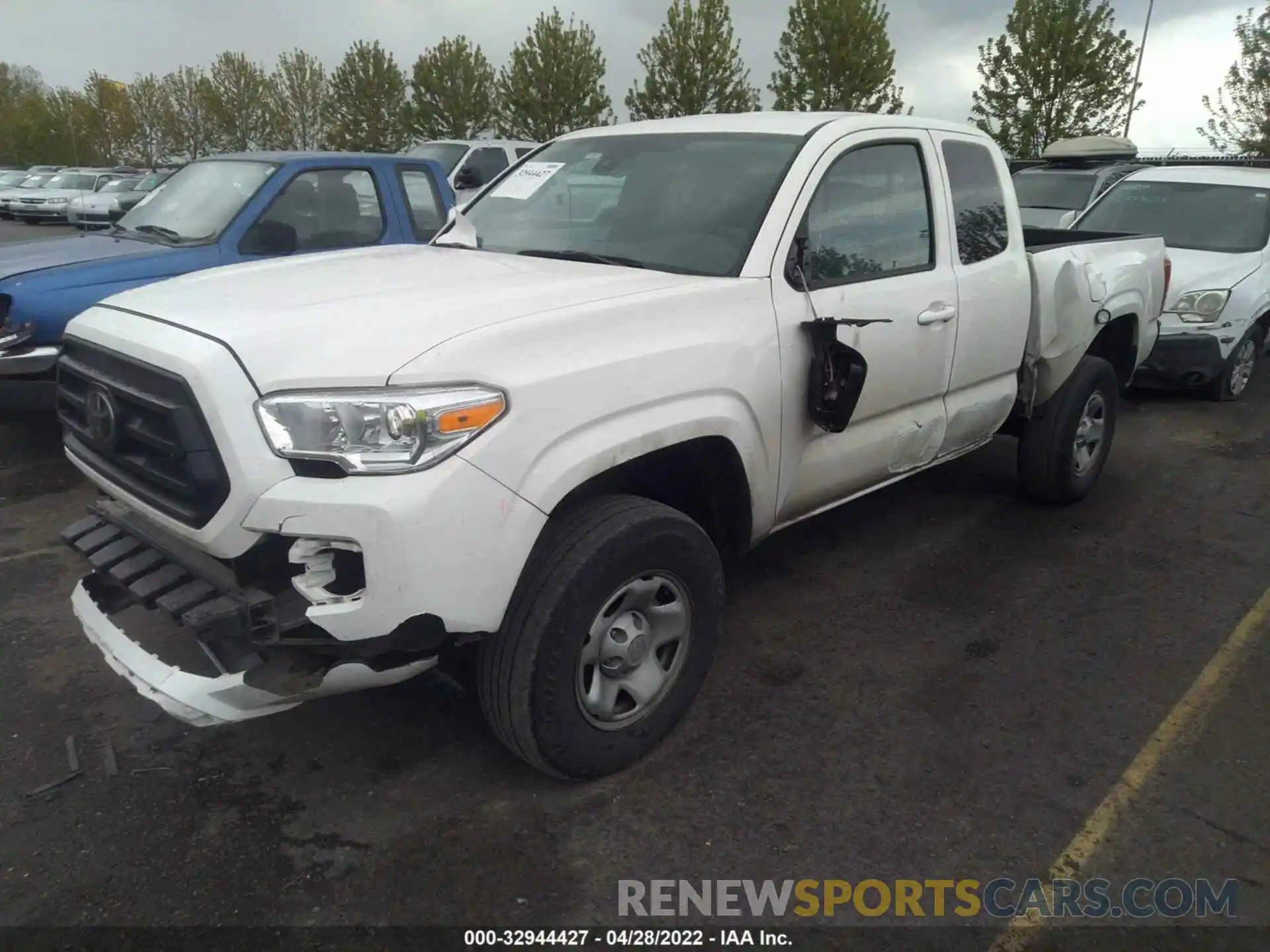 2 Фотография поврежденного автомобиля 3TYSX5EN4LT000532 TOYOTA TACOMA 4WD 2020