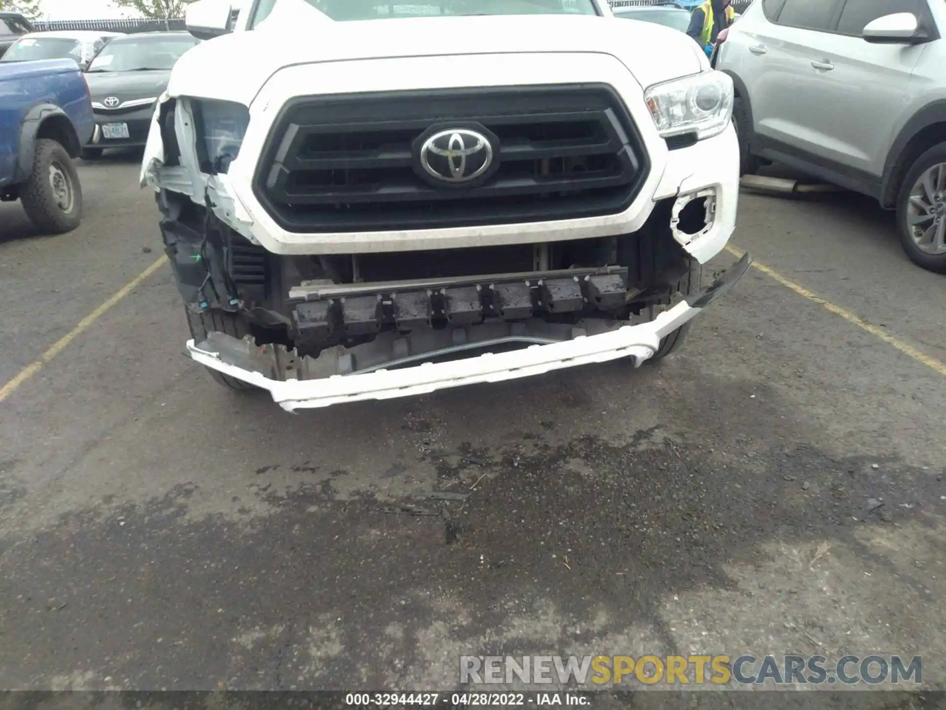 6 Фотография поврежденного автомобиля 3TYSX5EN4LT000532 TOYOTA TACOMA 4WD 2020