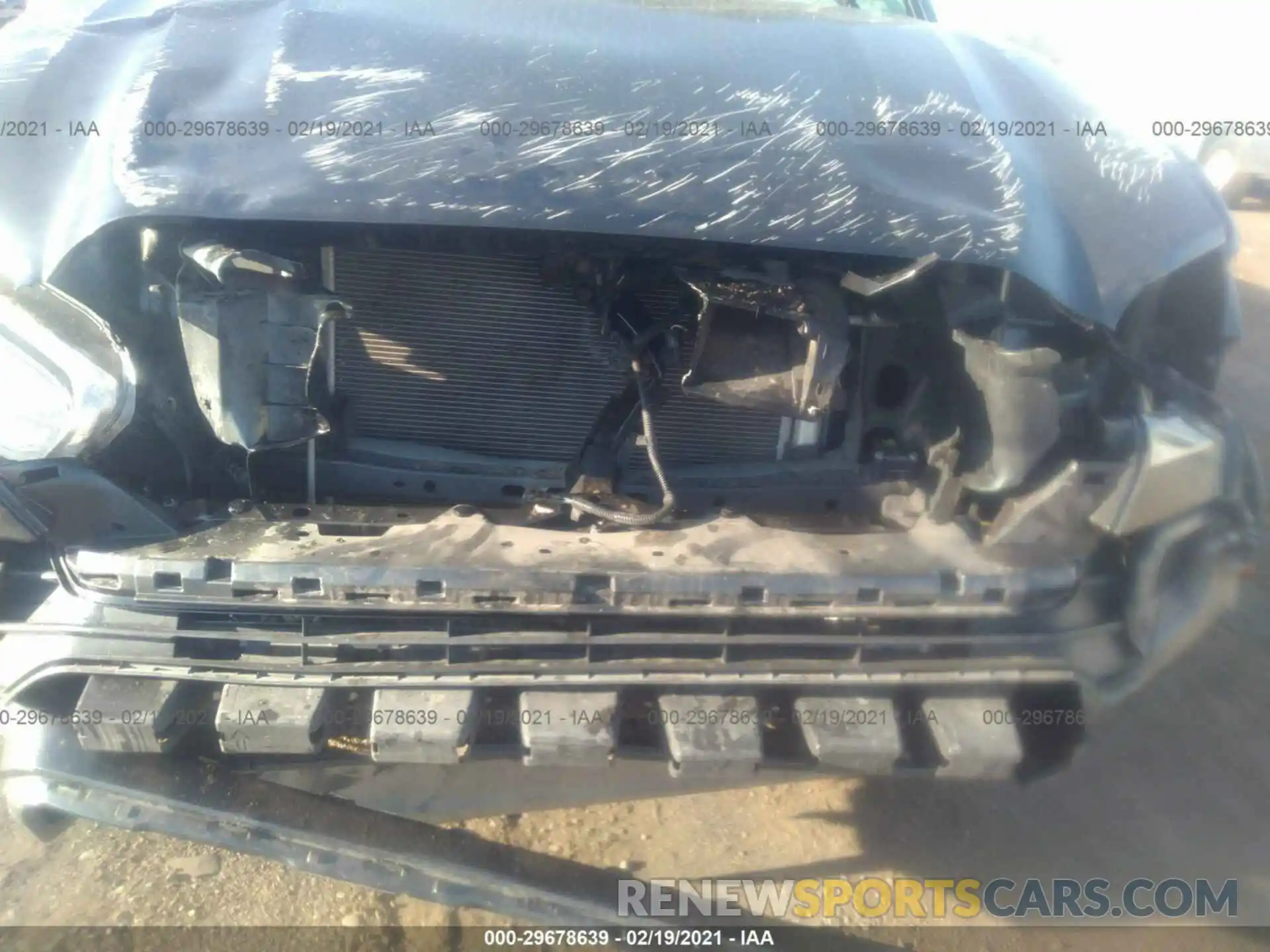 10 Photograph of a damaged car 3TYSX5EN7LT000654 TOYOTA TACOMA 4WD 2020