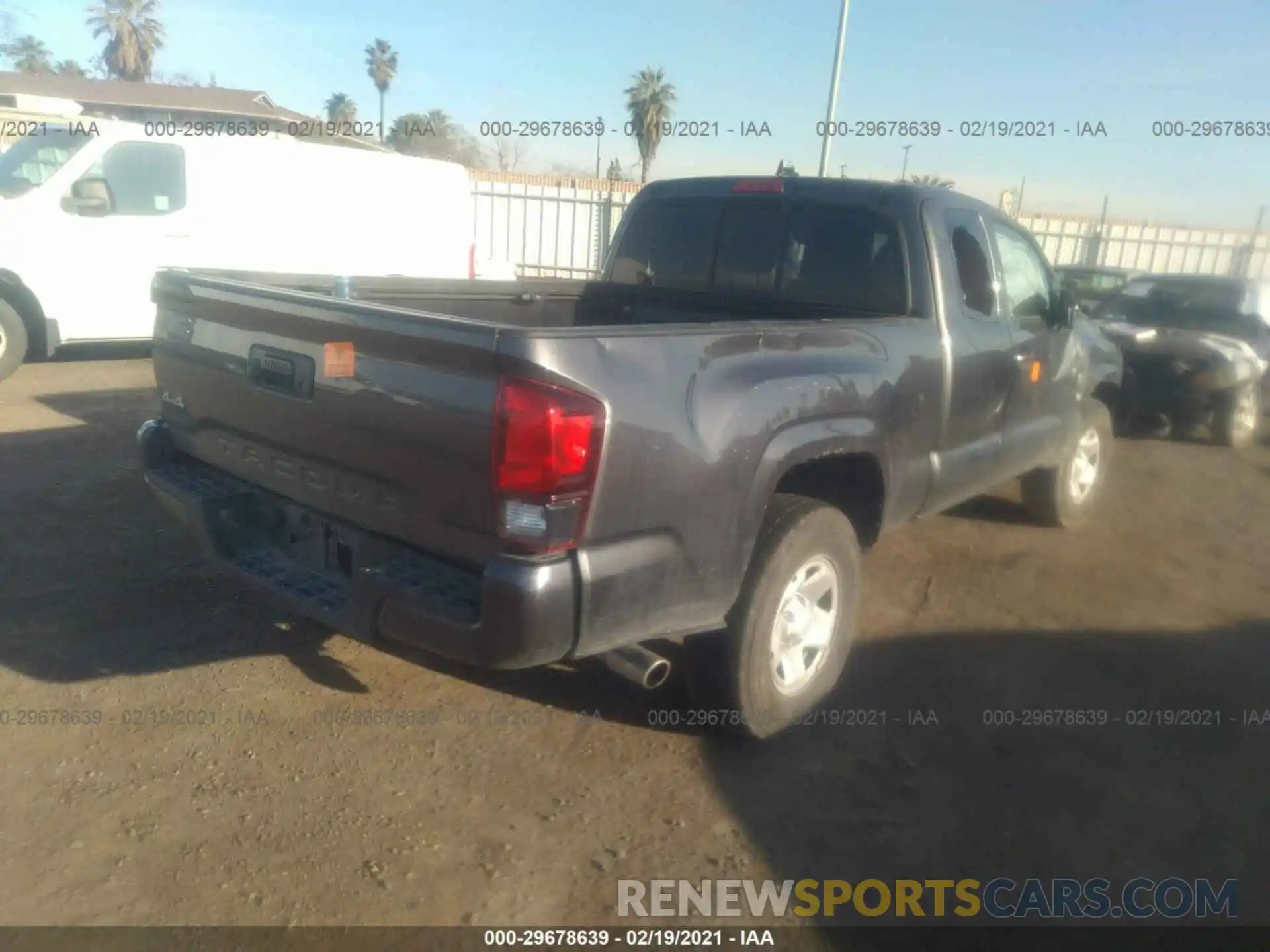 4 Photograph of a damaged car 3TYSX5EN7LT000654 TOYOTA TACOMA 4WD 2020