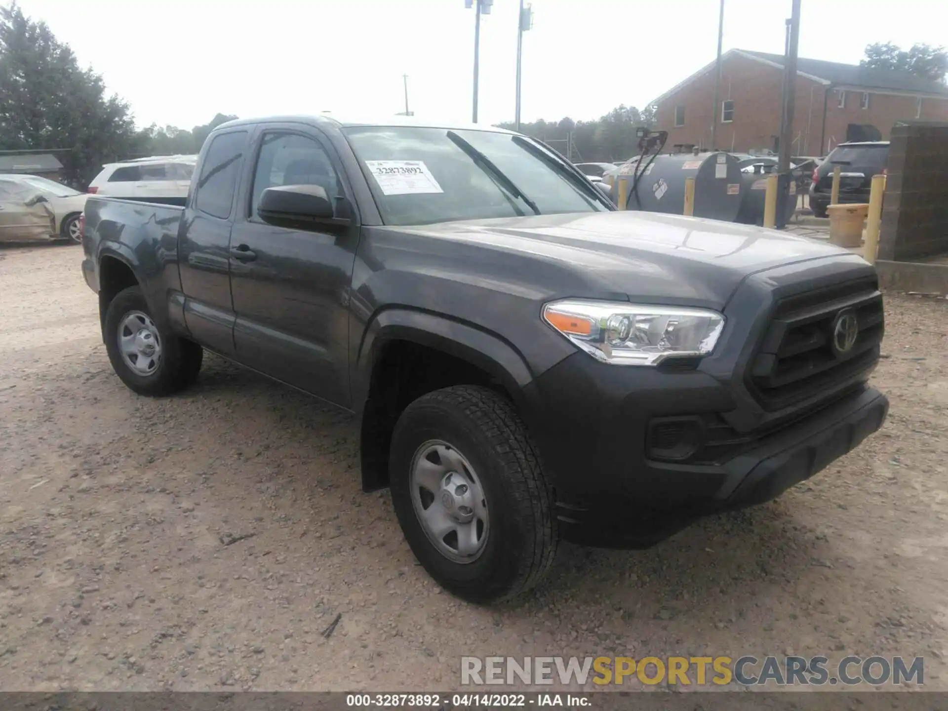 1 Photograph of a damaged car 3TYSX5EN9LT000574 TOYOTA TACOMA 4WD 2020