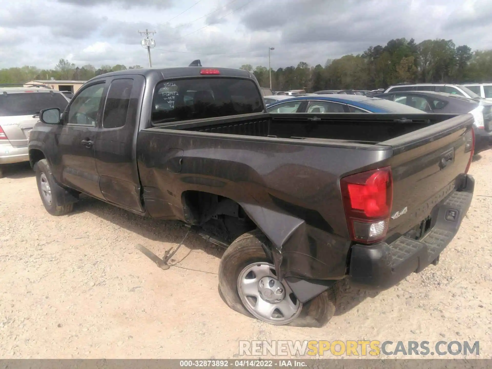 3 Photograph of a damaged car 3TYSX5EN9LT000574 TOYOTA TACOMA 4WD 2020