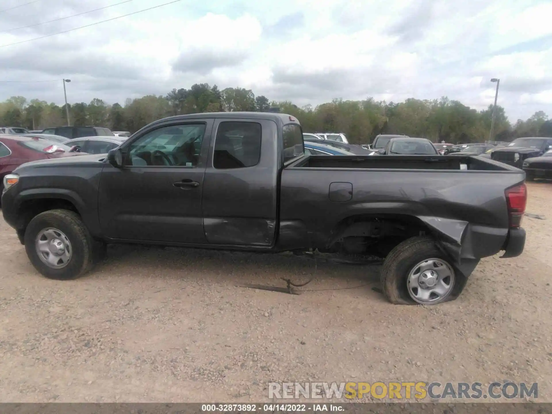 6 Photograph of a damaged car 3TYSX5EN9LT000574 TOYOTA TACOMA 4WD 2020