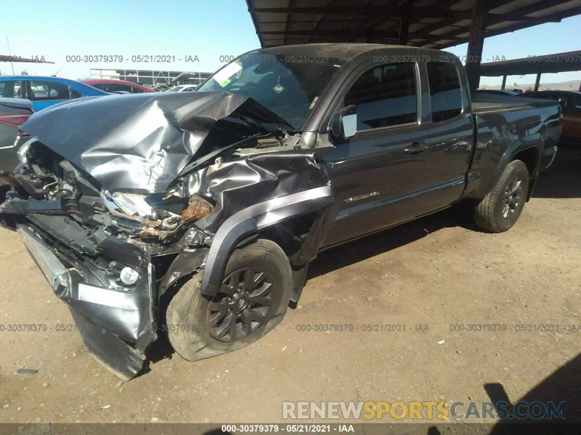 2 Photograph of a damaged car 3TYSZ5AN0LT001712 TOYOTA TACOMA 4WD 2020