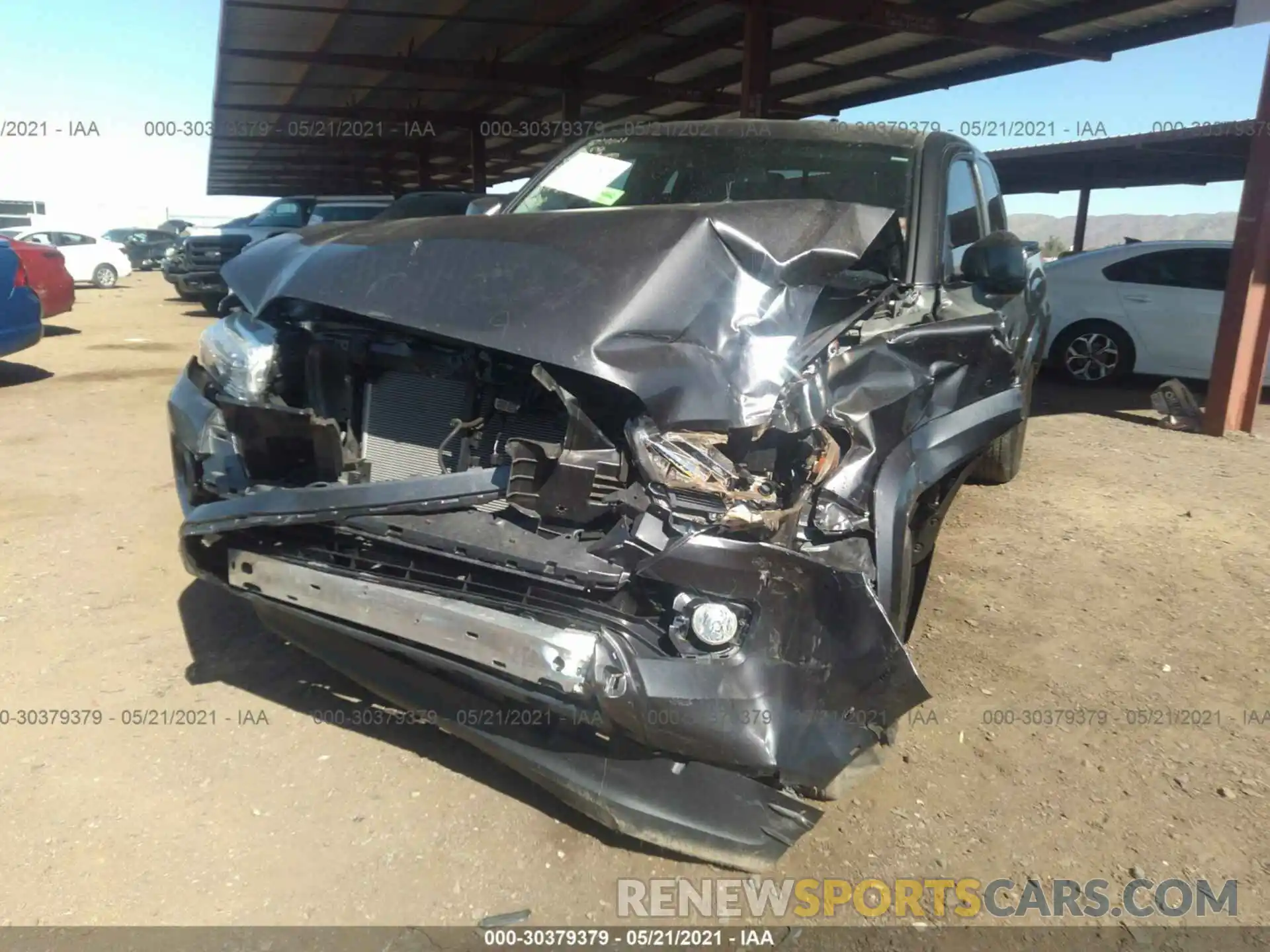 6 Photograph of a damaged car 3TYSZ5AN0LT001712 TOYOTA TACOMA 4WD 2020