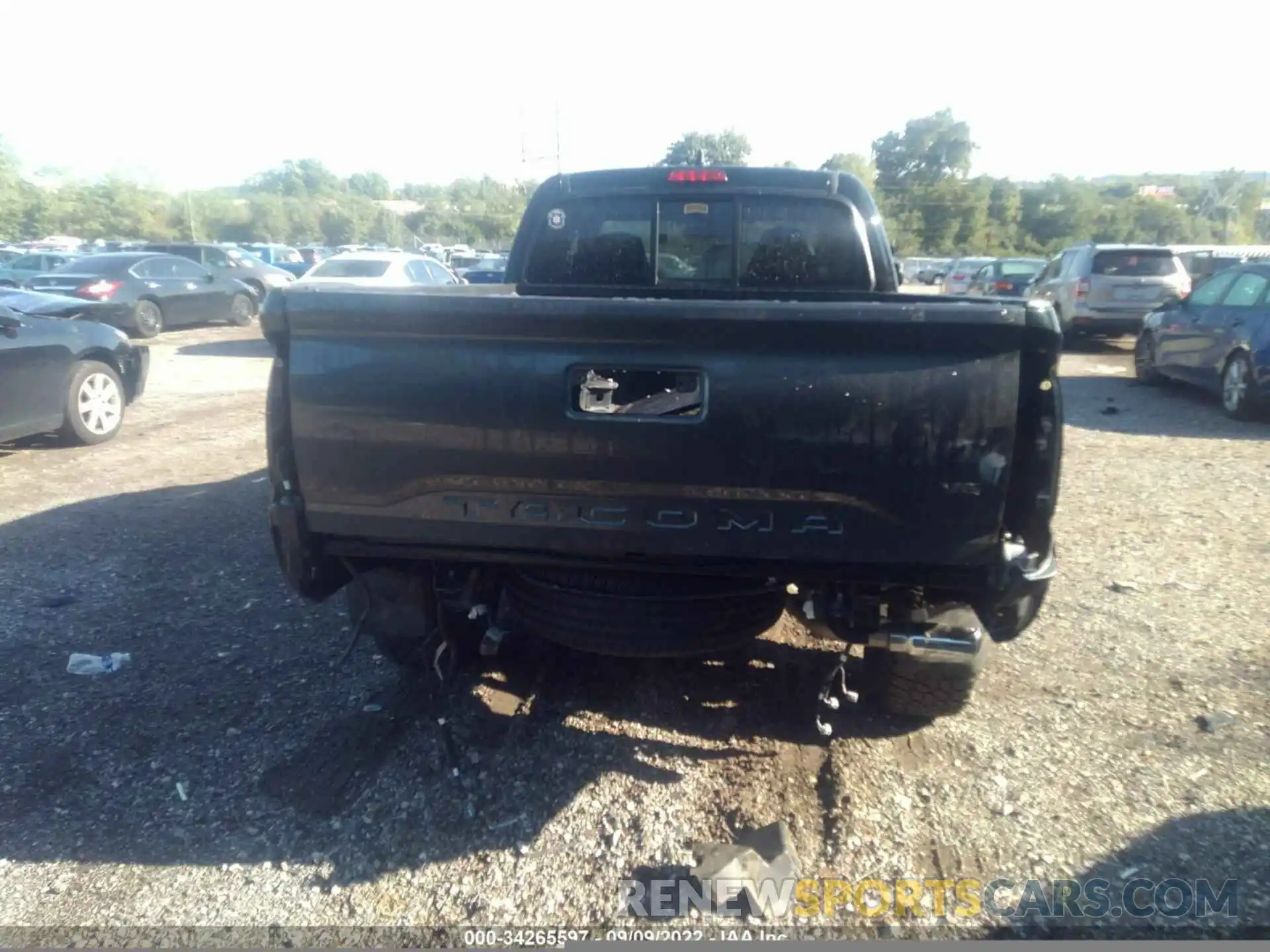 6 Фотография поврежденного автомобиля 3TYSZ5AN0LT005372 TOYOTA TACOMA 4WD 2020