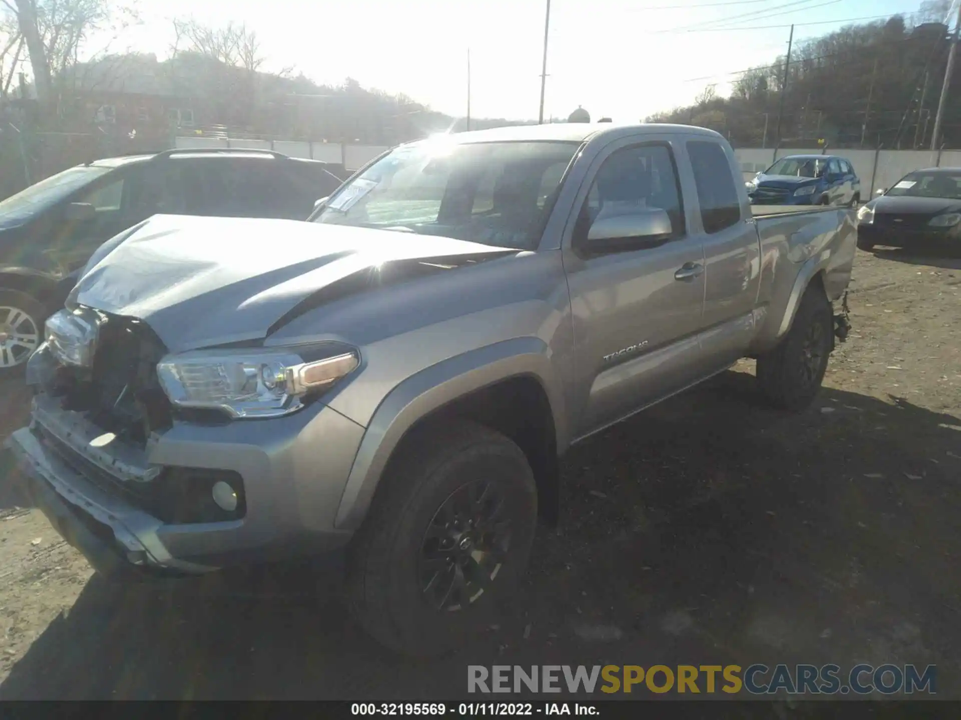 2 Photograph of a damaged car 3TYSZ5AN3LT001042 TOYOTA TACOMA 4WD 2020