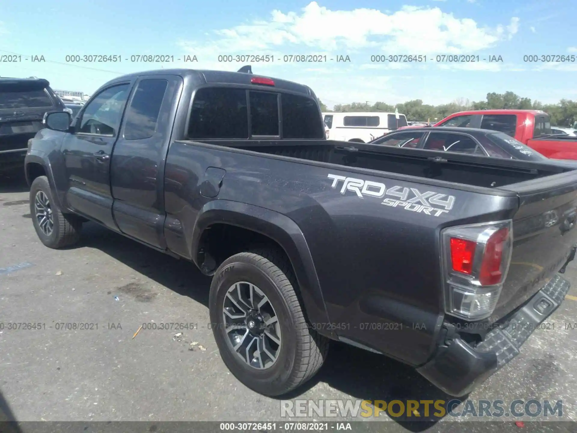 3 Photograph of a damaged car 3TYSZ5AN3LT004507 TOYOTA TACOMA 4WD 2020