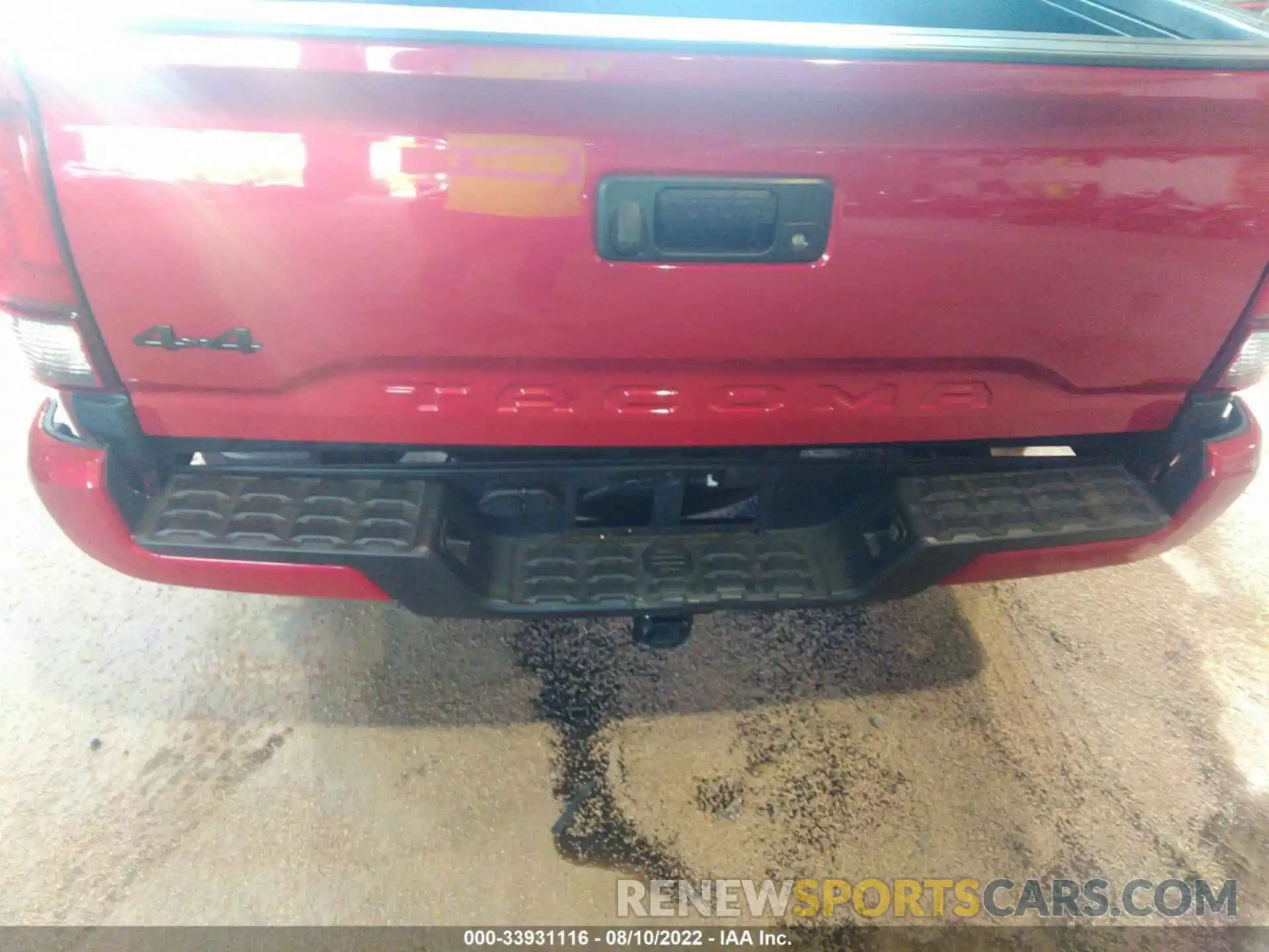 6 Photograph of a damaged car 3TYSZ5AN6LT006915 TOYOTA TACOMA 4WD 2020