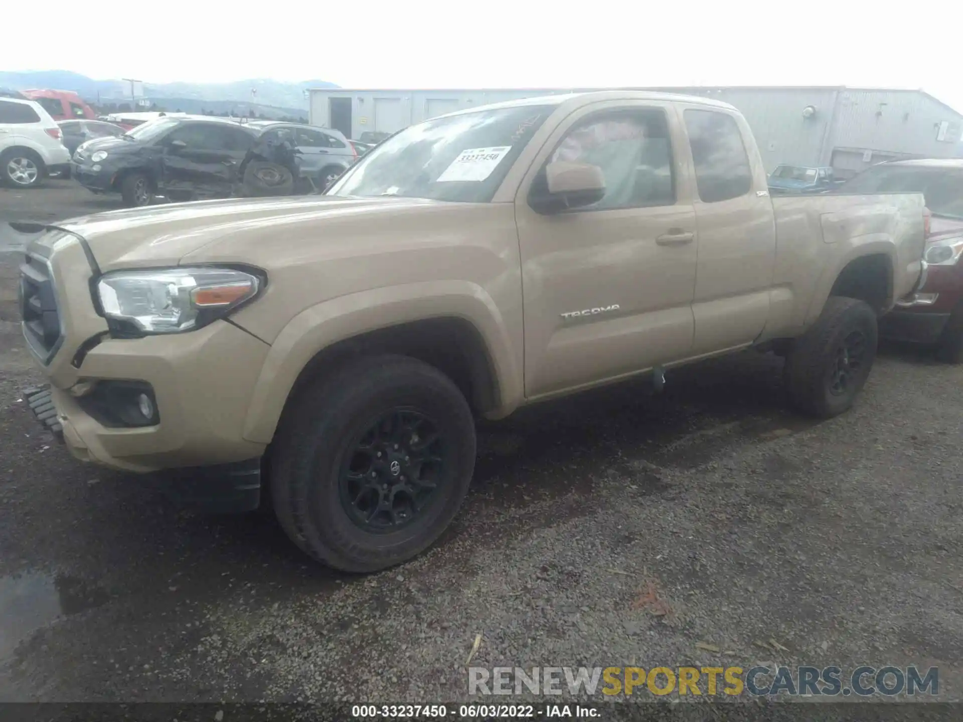 2 Photograph of a damaged car 3TYSZ5AN7LT001030 TOYOTA TACOMA 4WD 2020