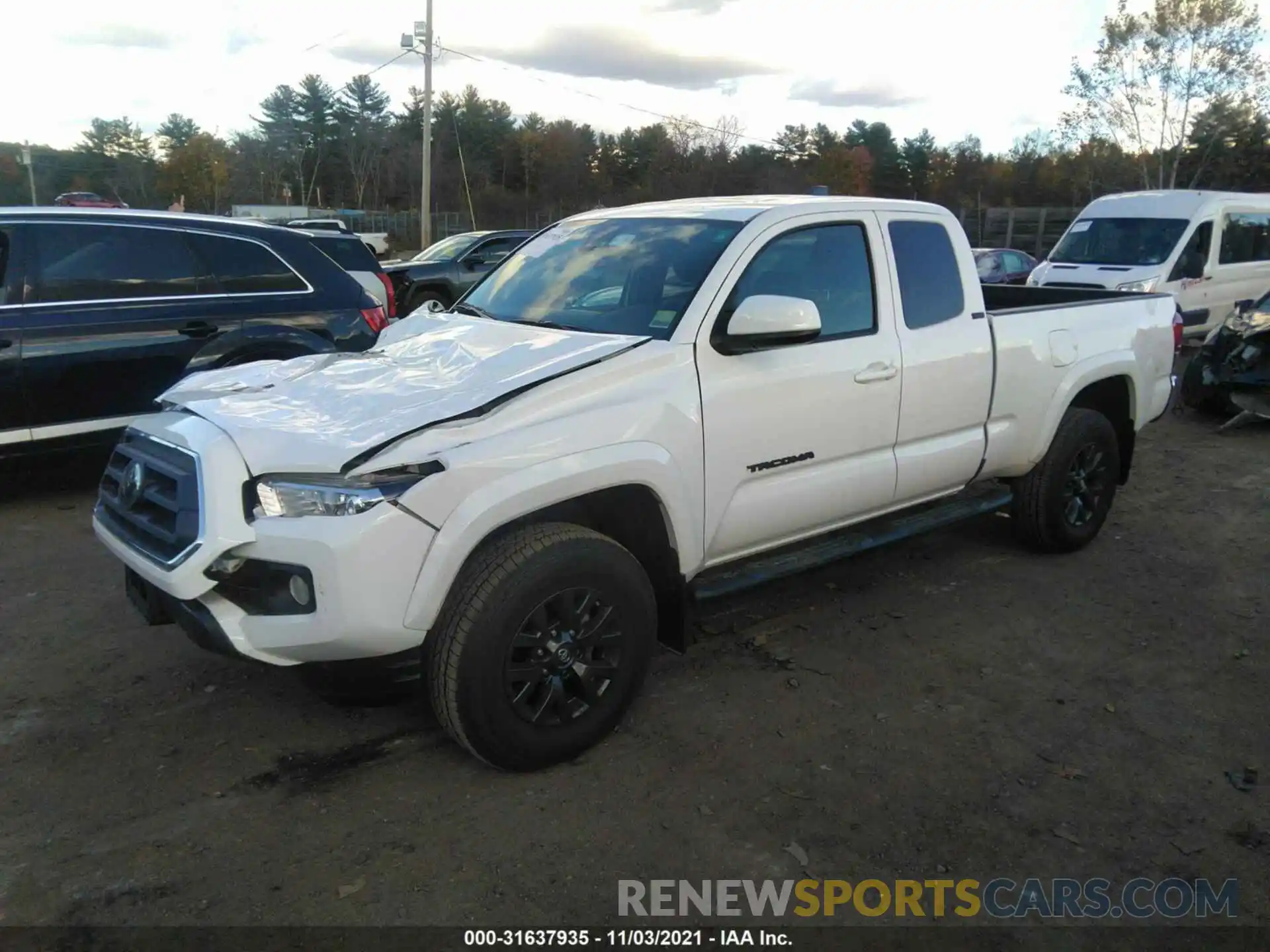 2 Photograph of a damaged car 3TYSZ5AN7LT004557 TOYOTA TACOMA 4WD 2020