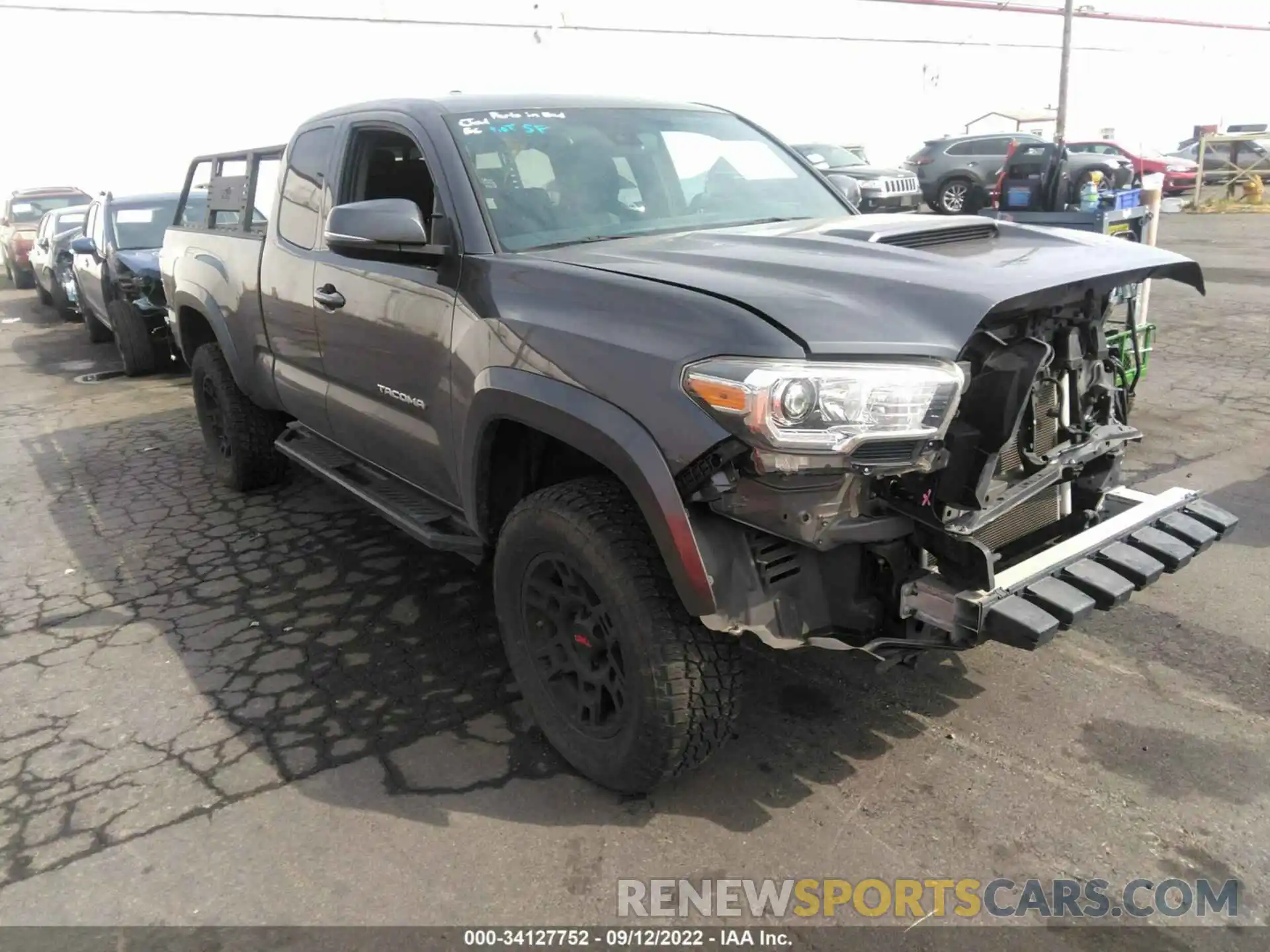 1 Photograph of a damaged car 3TYSZ5ANXLT002091 TOYOTA TACOMA 4WD 2020