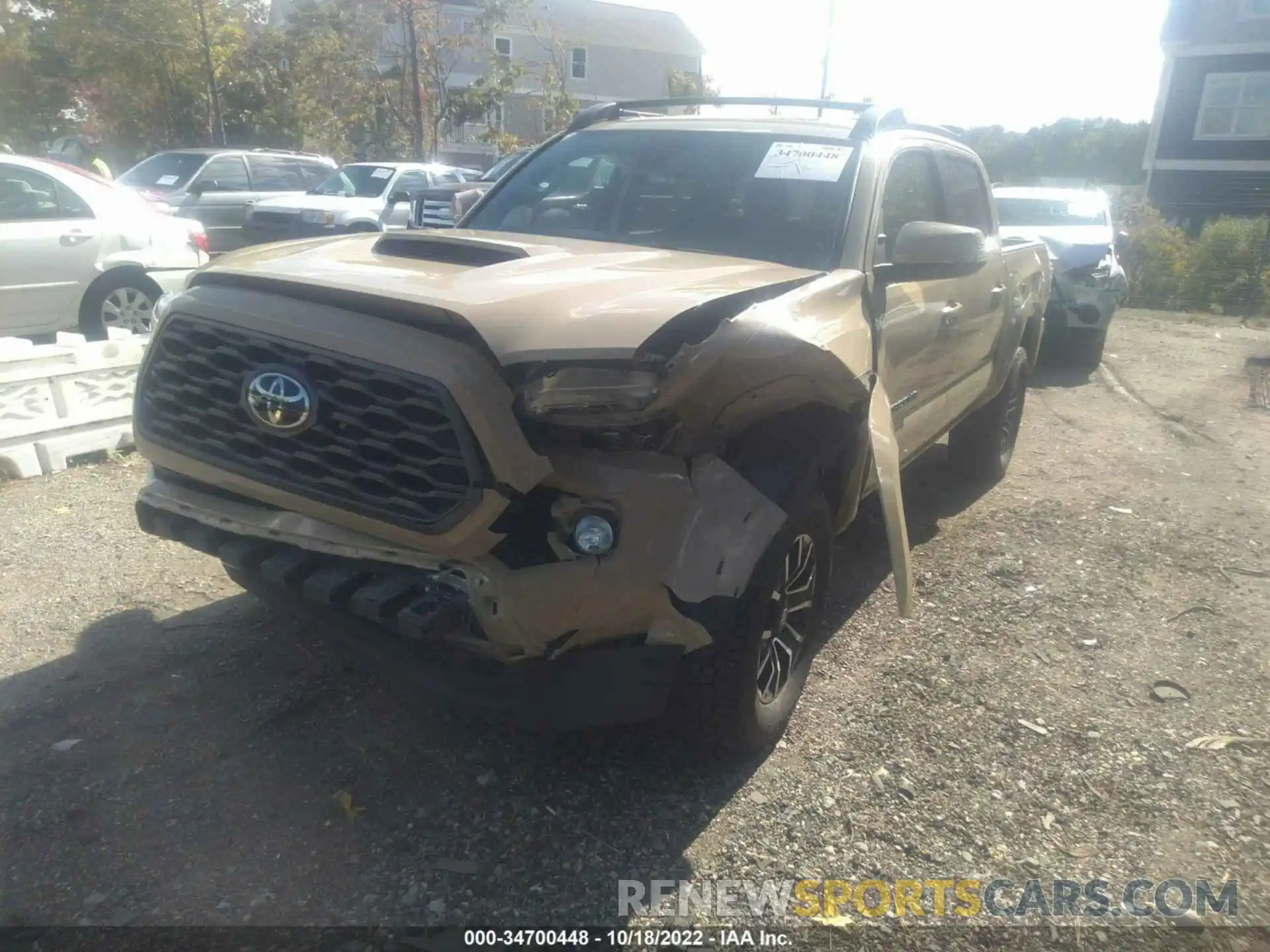 2 Фотография поврежденного автомобиля 5TFCZ5AN0LX222446 TOYOTA TACOMA 4WD 2020