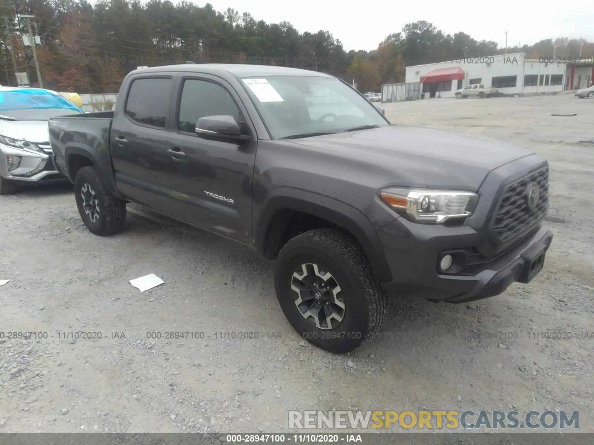 1 Photograph of a damaged car 5TFCZ5AN0LX226190 TOYOTA TACOMA 4WD 2020