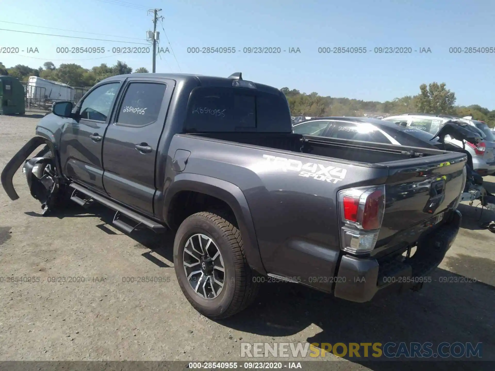 3 Photograph of a damaged car 5TFCZ5AN0LX233169 TOYOTA TACOMA 4WD 2020