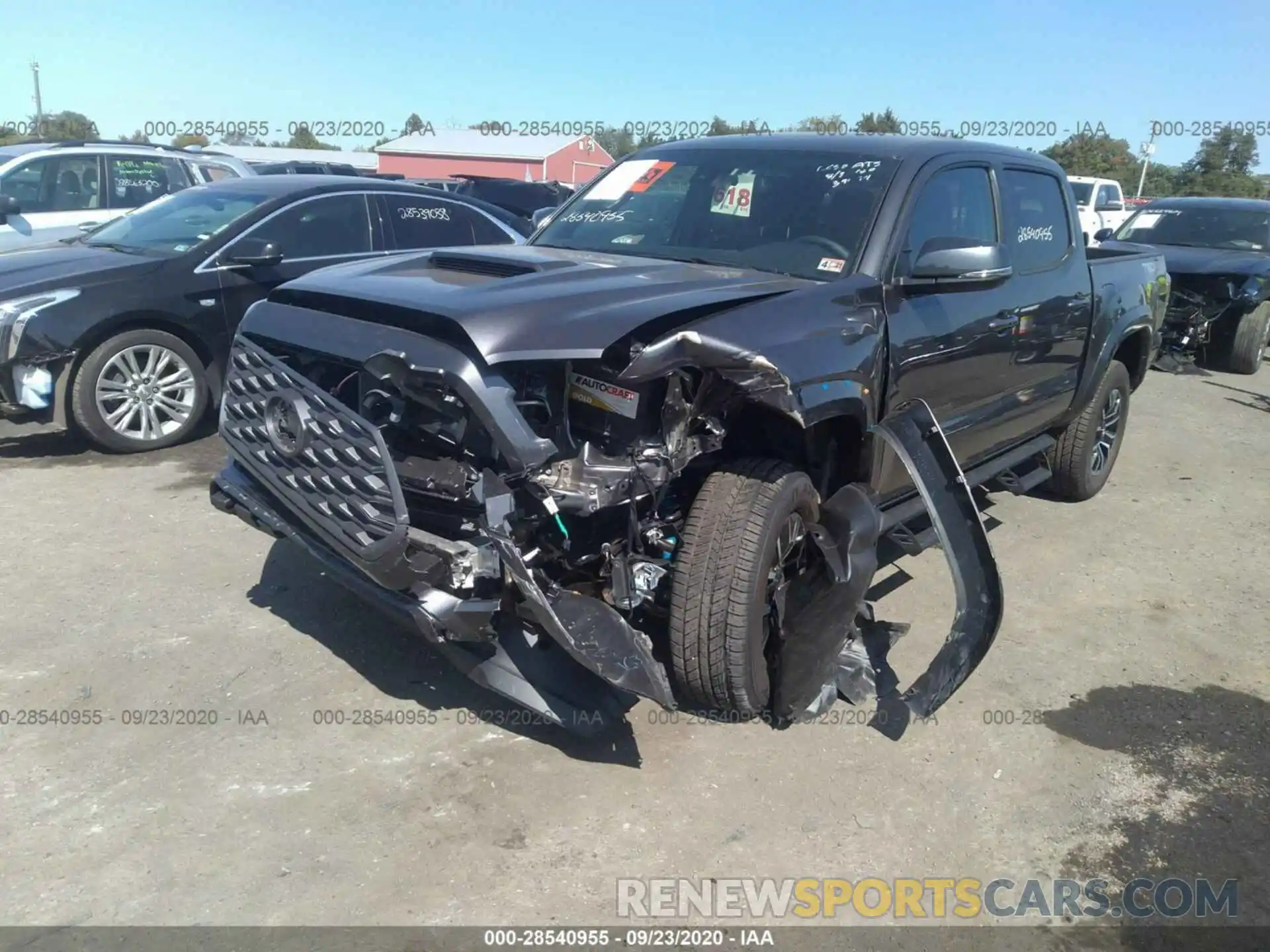 6 Photograph of a damaged car 5TFCZ5AN0LX233169 TOYOTA TACOMA 4WD 2020