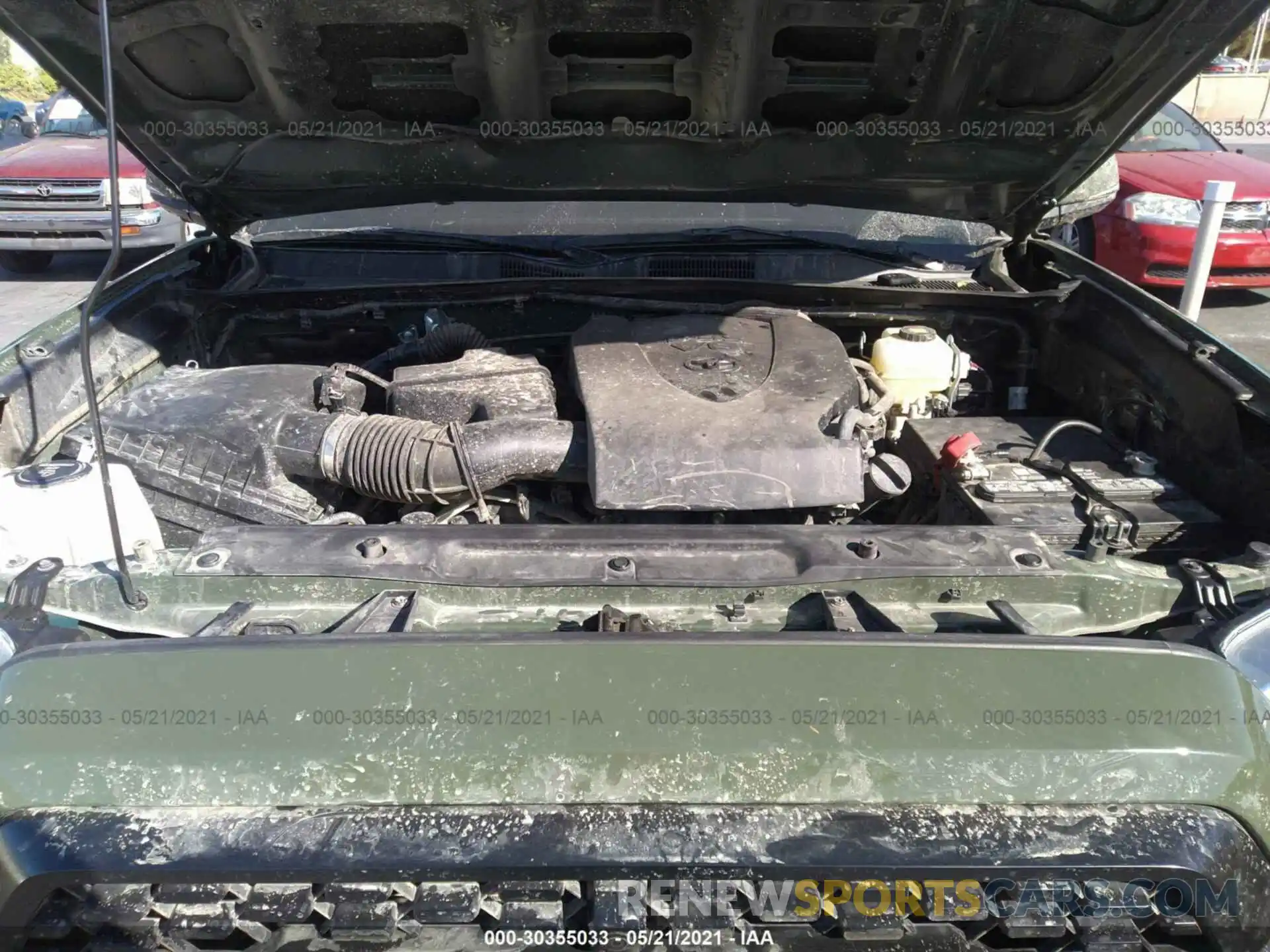 10 Photograph of a damaged car 5TFCZ5AN0LX243040 TOYOTA TACOMA 4WD 2020