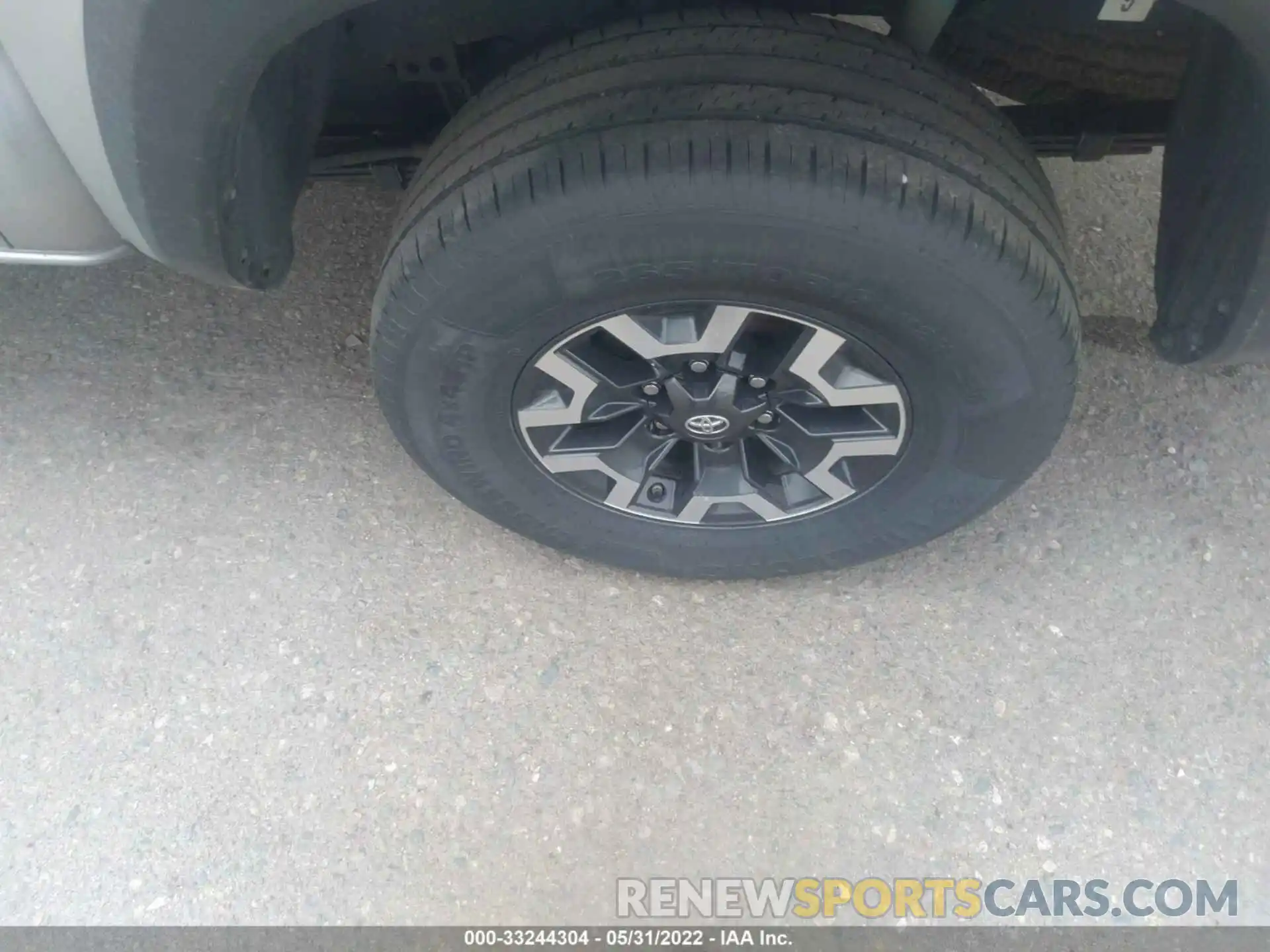 14 Фотография поврежденного автомобиля 5TFCZ5AN1LX213528 TOYOTA TACOMA 4WD 2020