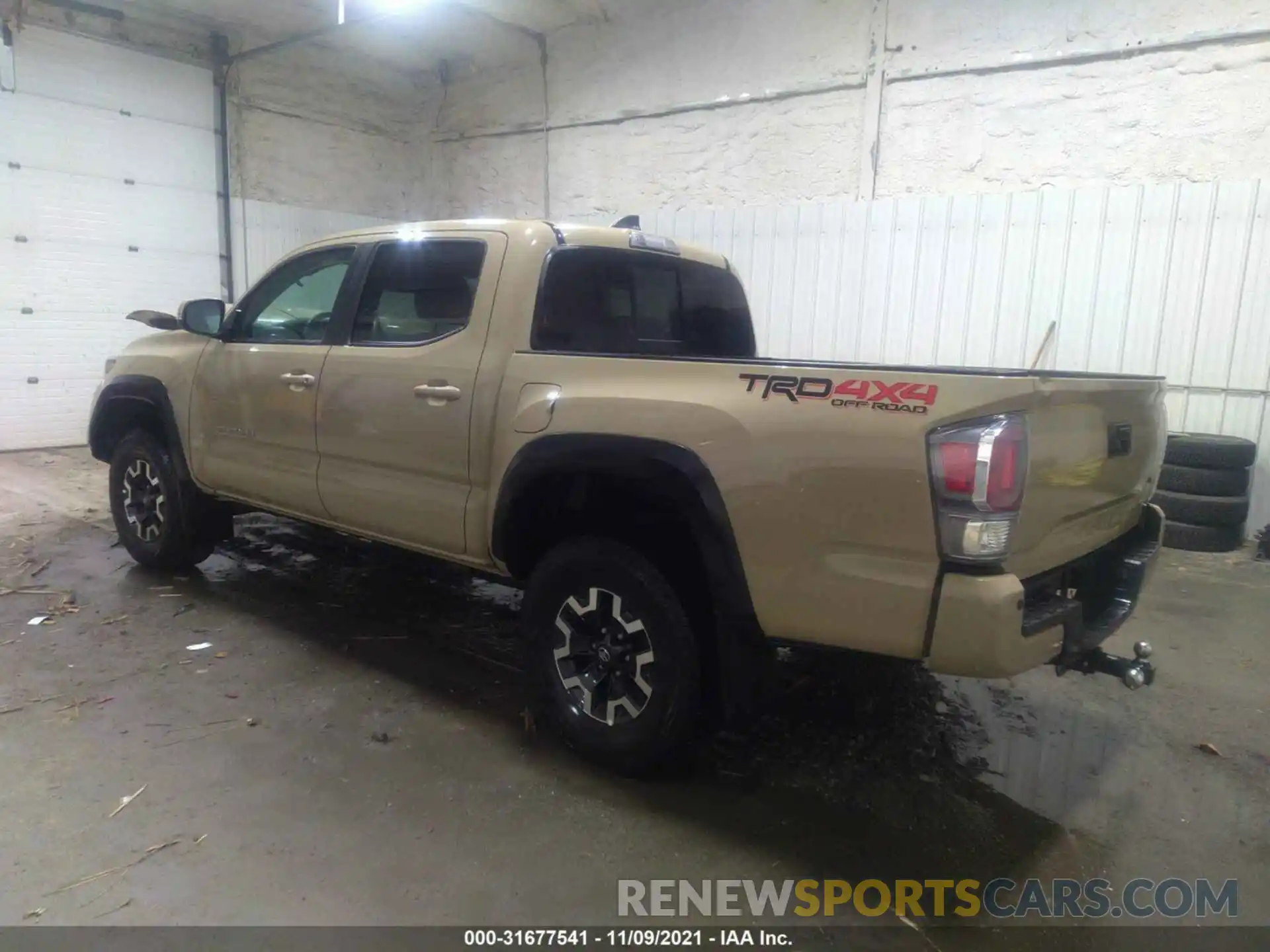 3 Photograph of a damaged car 5TFCZ5AN1LX217045 TOYOTA TACOMA 4WD 2020