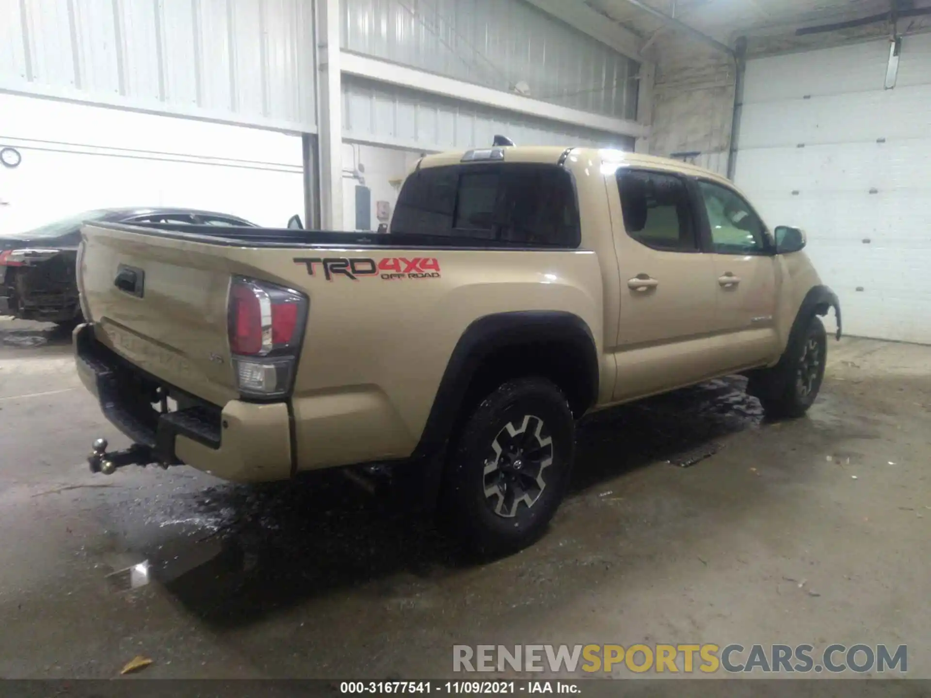 4 Photograph of a damaged car 5TFCZ5AN1LX217045 TOYOTA TACOMA 4WD 2020