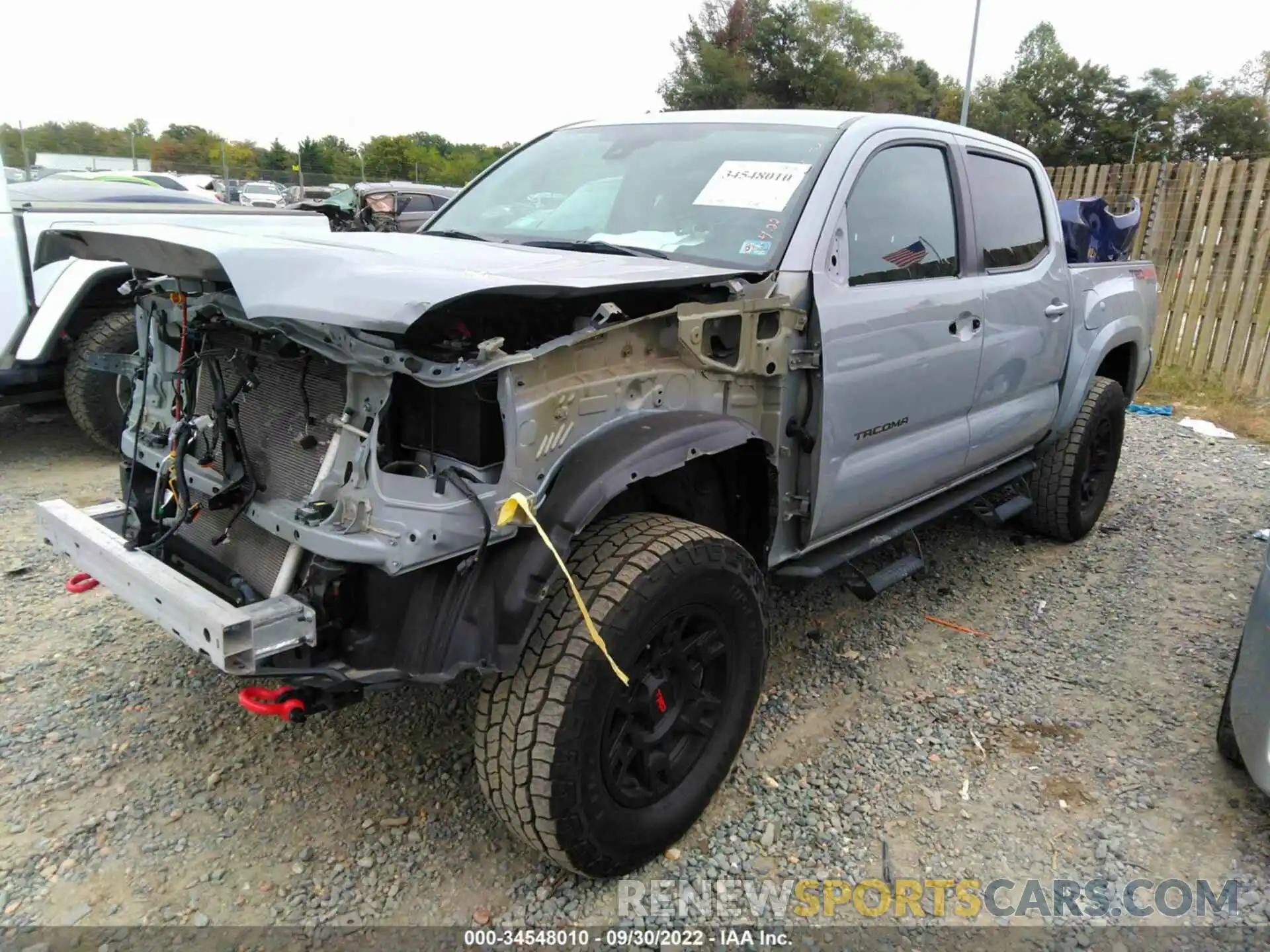 2 Photograph of a damaged car 5TFCZ5AN1LX218857 TOYOTA TACOMA 4WD 2020