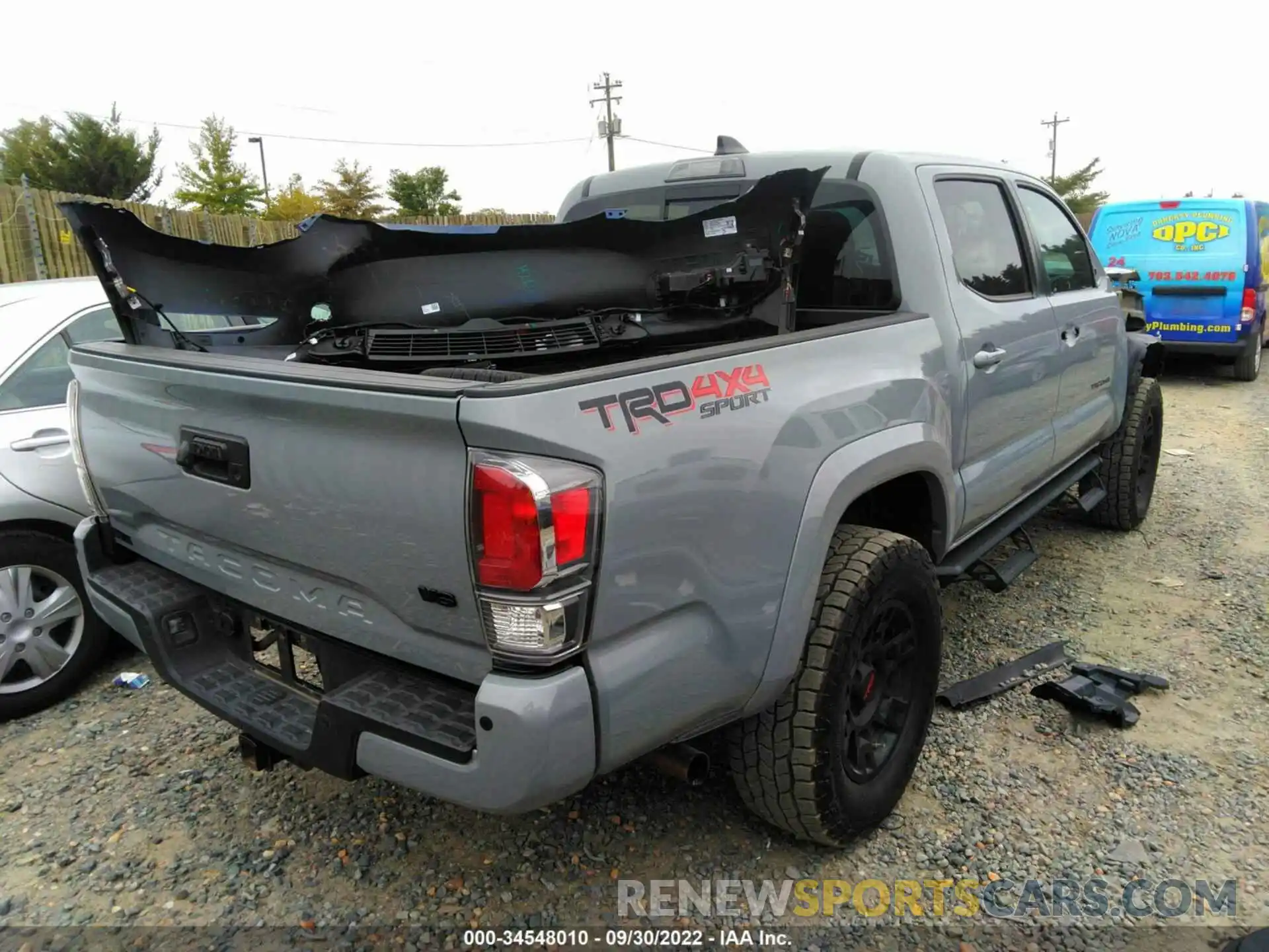 4 Photograph of a damaged car 5TFCZ5AN1LX218857 TOYOTA TACOMA 4WD 2020