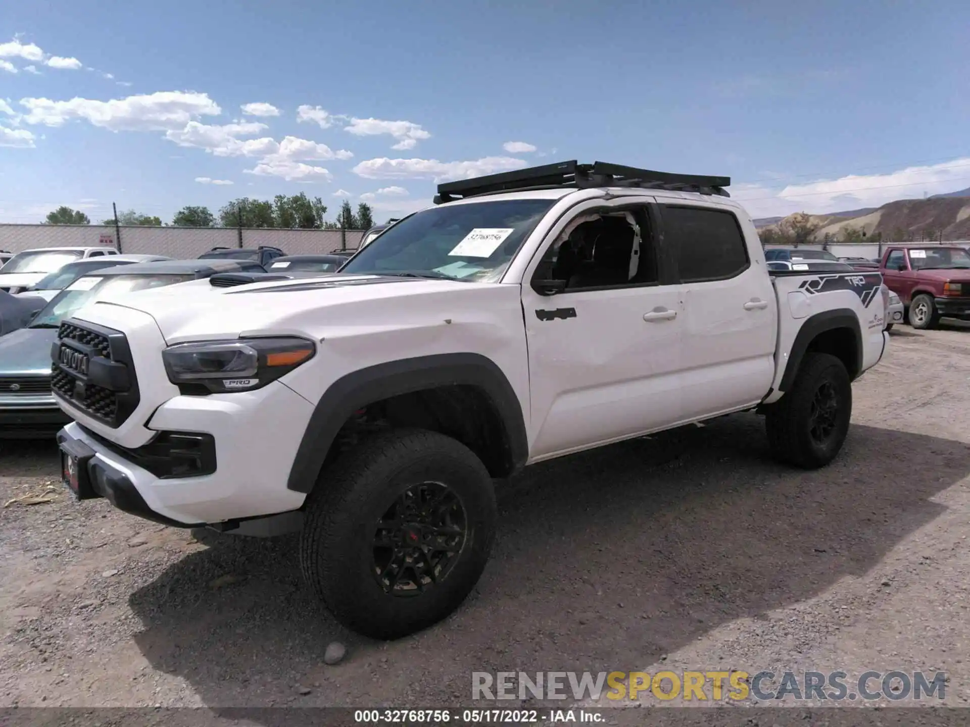 2 Photograph of a damaged car 5TFCZ5AN1LX221869 TOYOTA TACOMA 4WD 2020