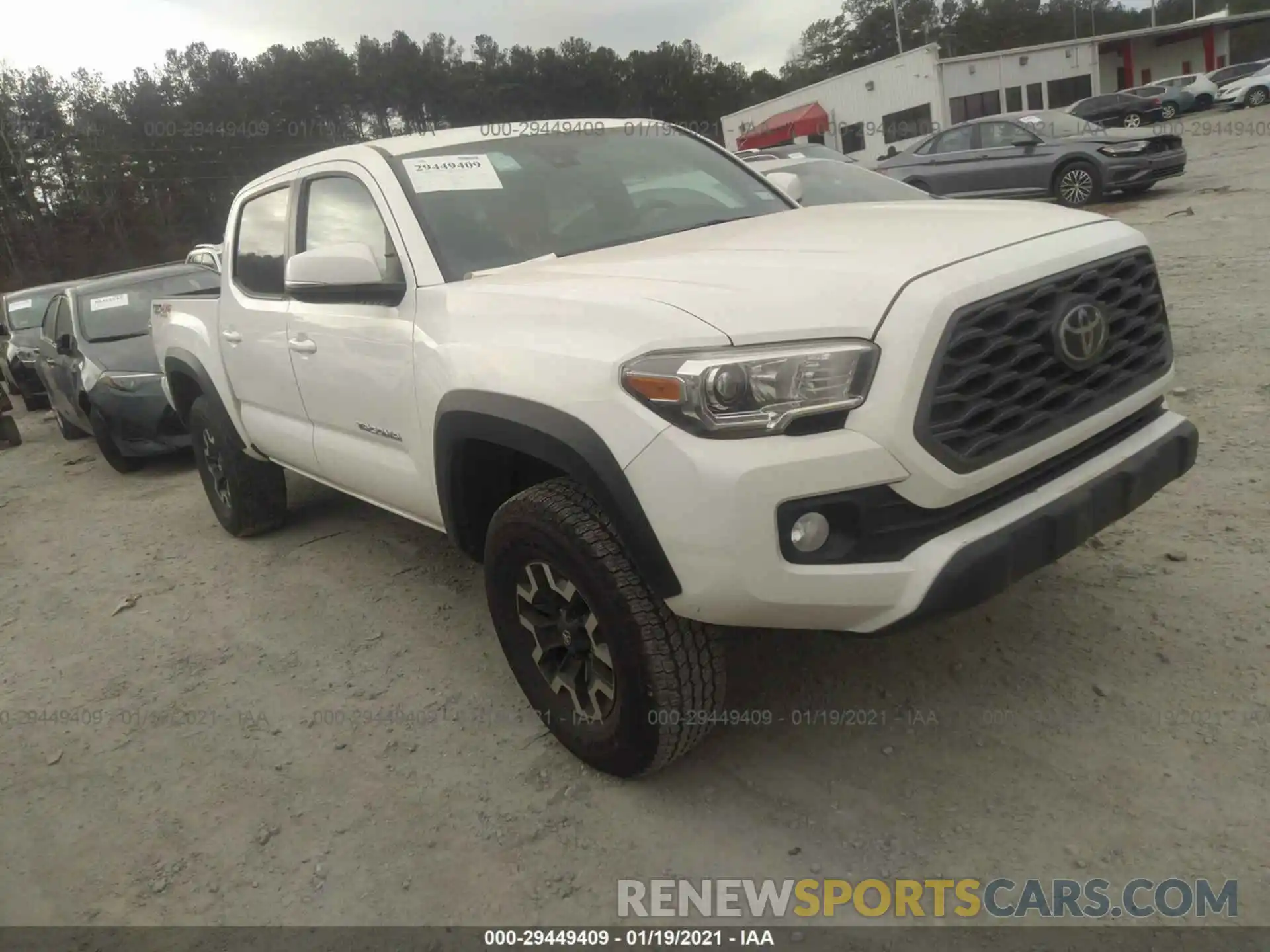 1 Photograph of a damaged car 5TFCZ5AN1LX230507 TOYOTA TACOMA 4WD 2020