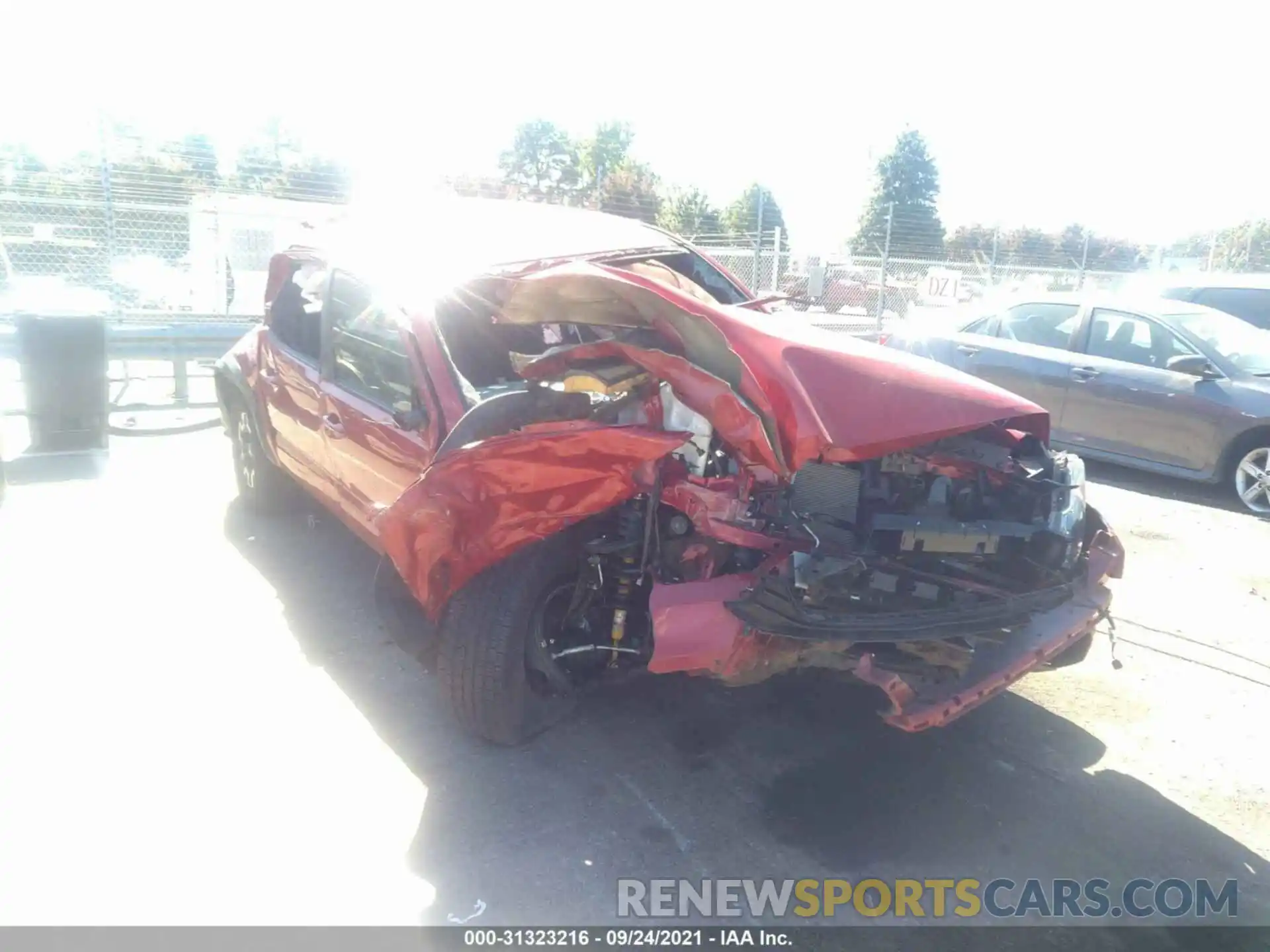 1 Photograph of a damaged car 5TFCZ5AN1LX242513 TOYOTA TACOMA 4WD 2020