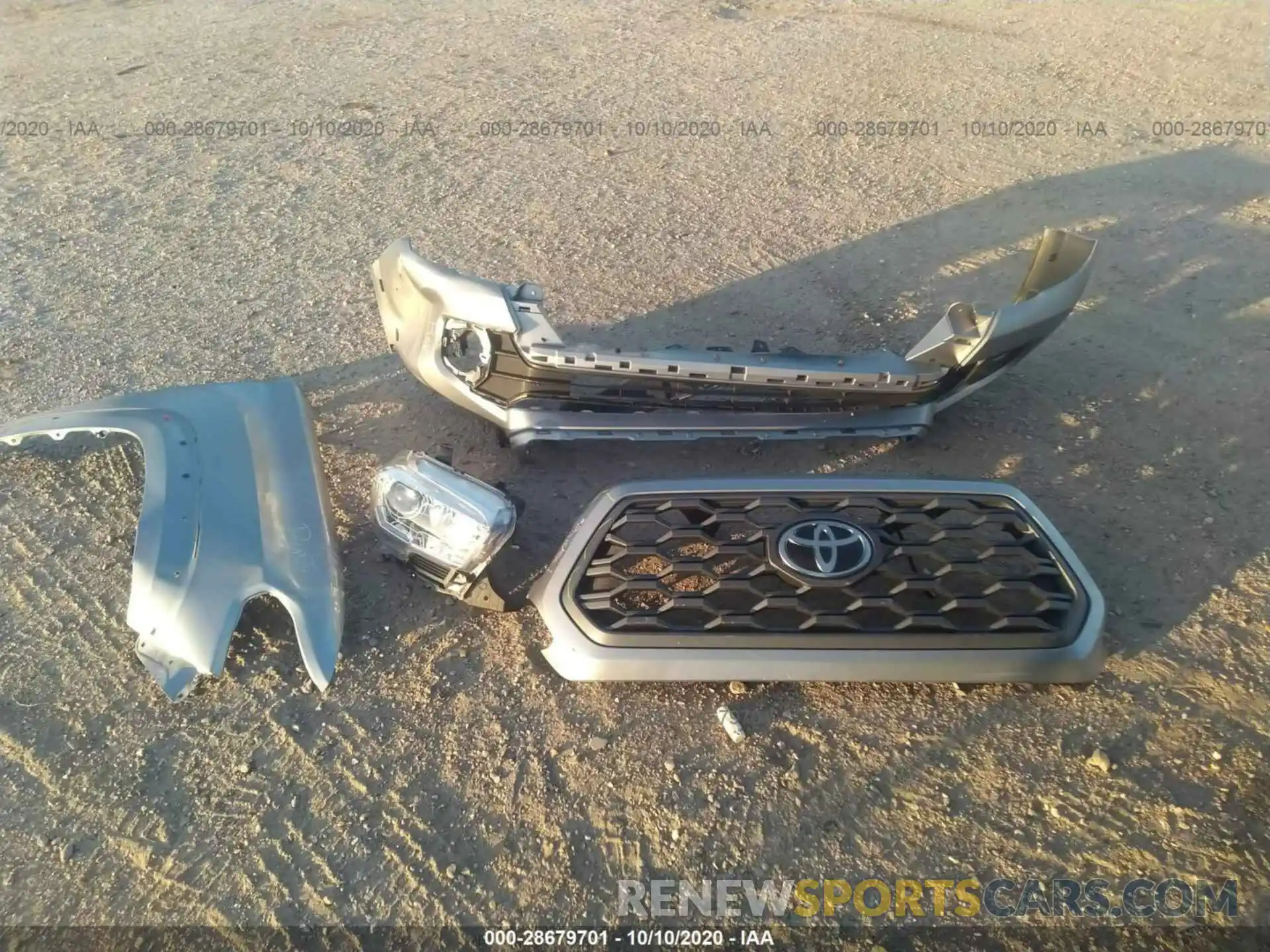 12 Photograph of a damaged car 5TFCZ5AN2LX230922 TOYOTA TACOMA 4WD 2020