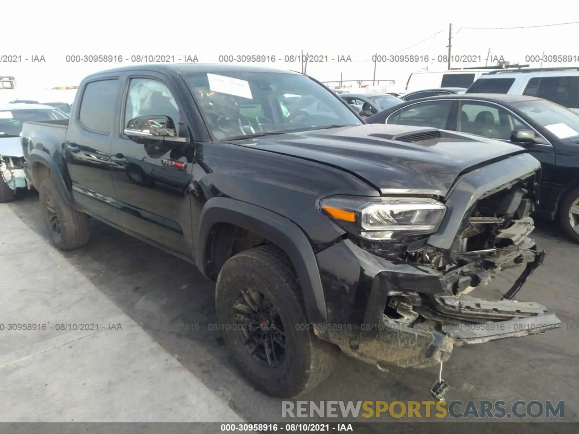 1 Photograph of a damaged car 5TFCZ5AN2LX233593 TOYOTA TACOMA 4WD 2020