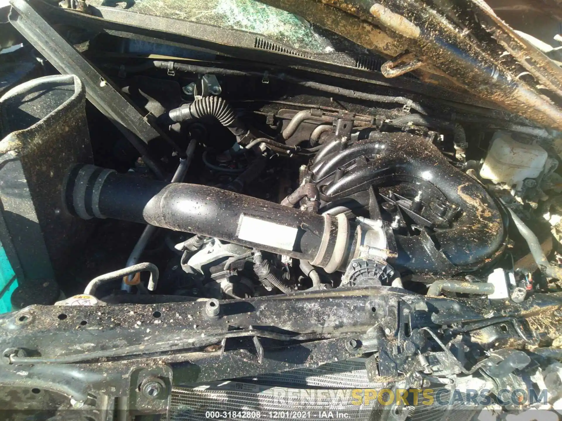 10 Фотография поврежденного автомобиля 5TFCZ5AN2LX236283 TOYOTA TACOMA 4WD 2020