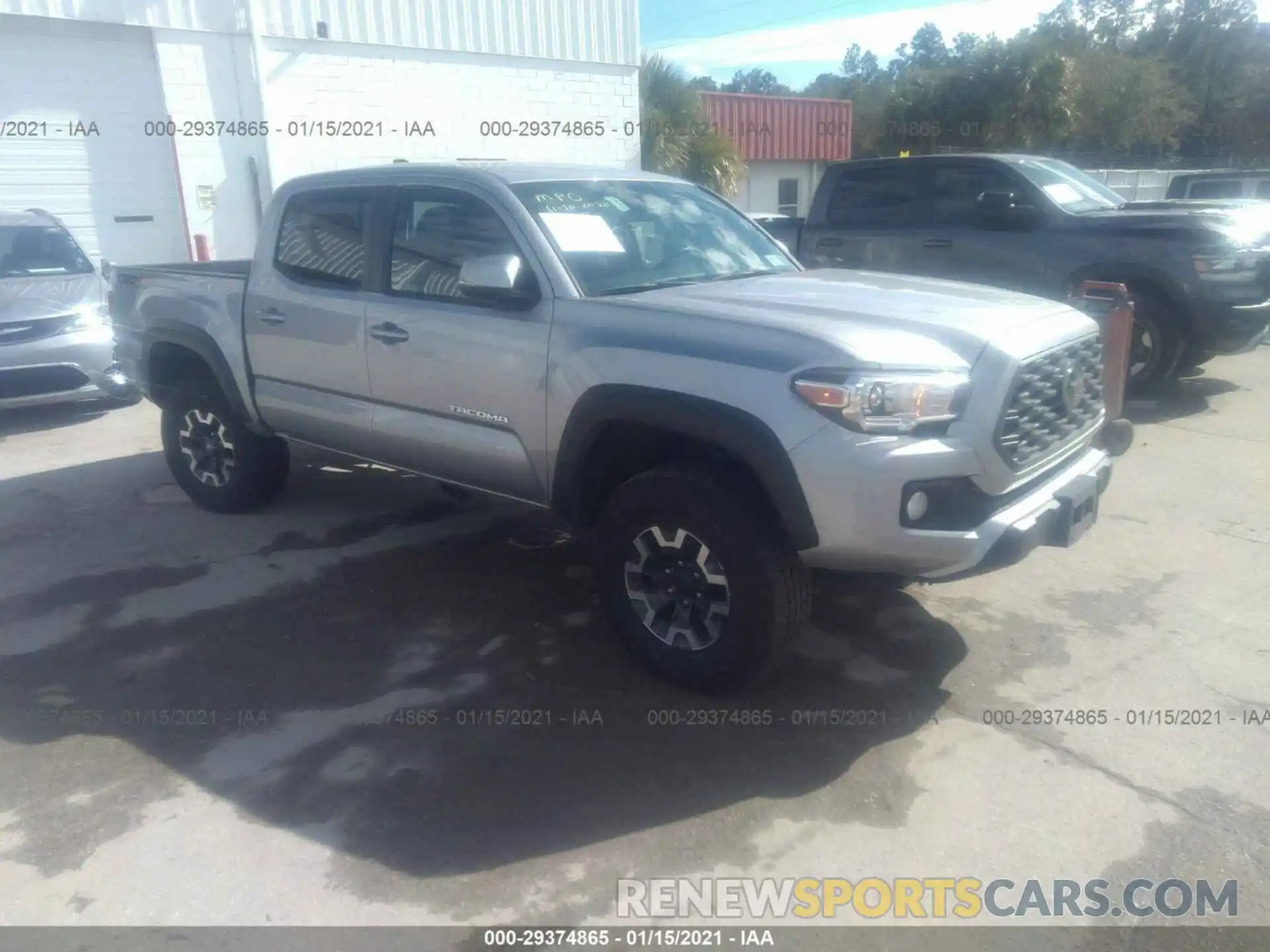 1 Photograph of a damaged car 5TFCZ5AN3LX223803 TOYOTA TACOMA 4WD 2020