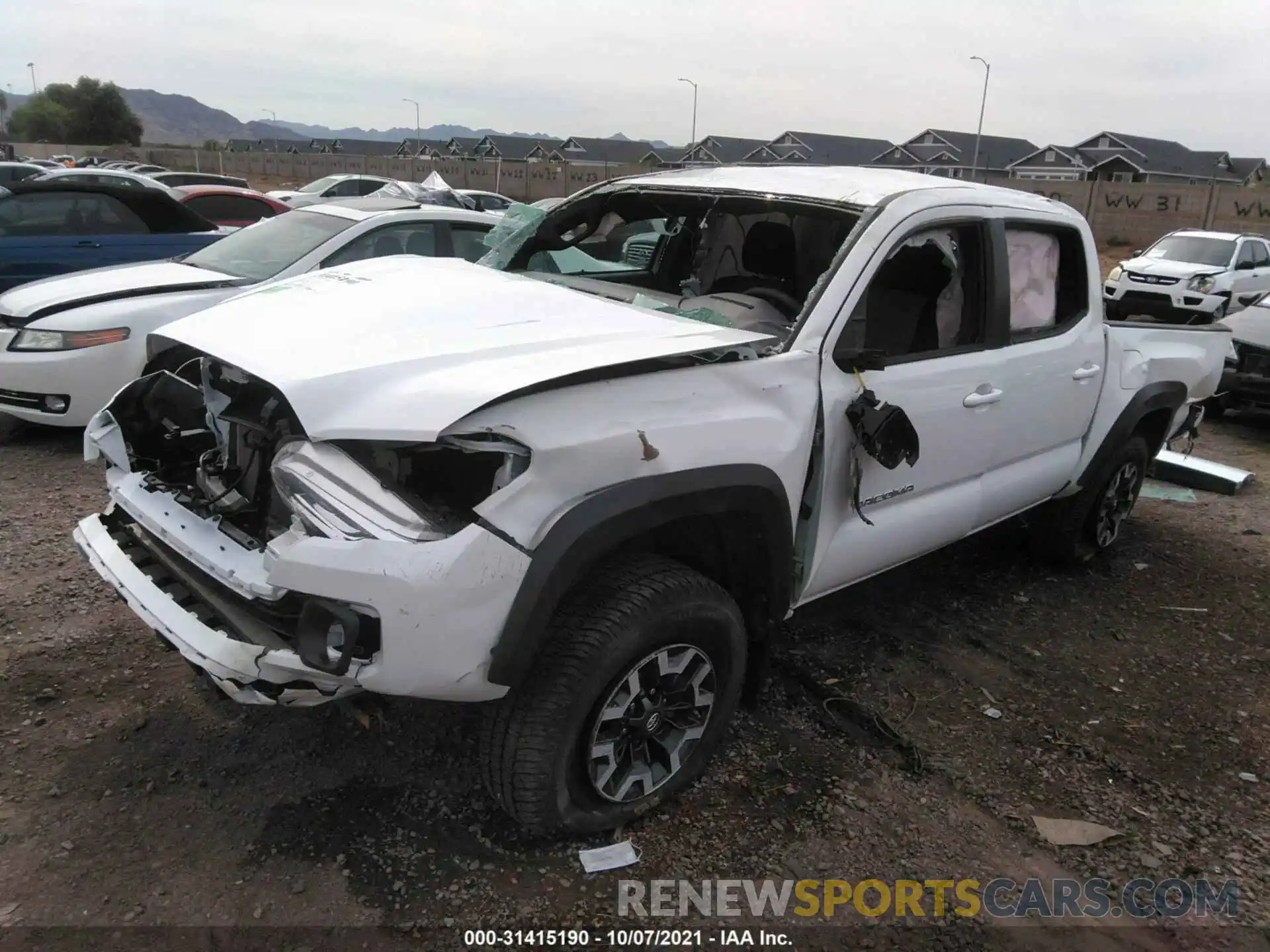 2 Photograph of a damaged car 5TFCZ5AN3LX242125 TOYOTA TACOMA 4WD 2020