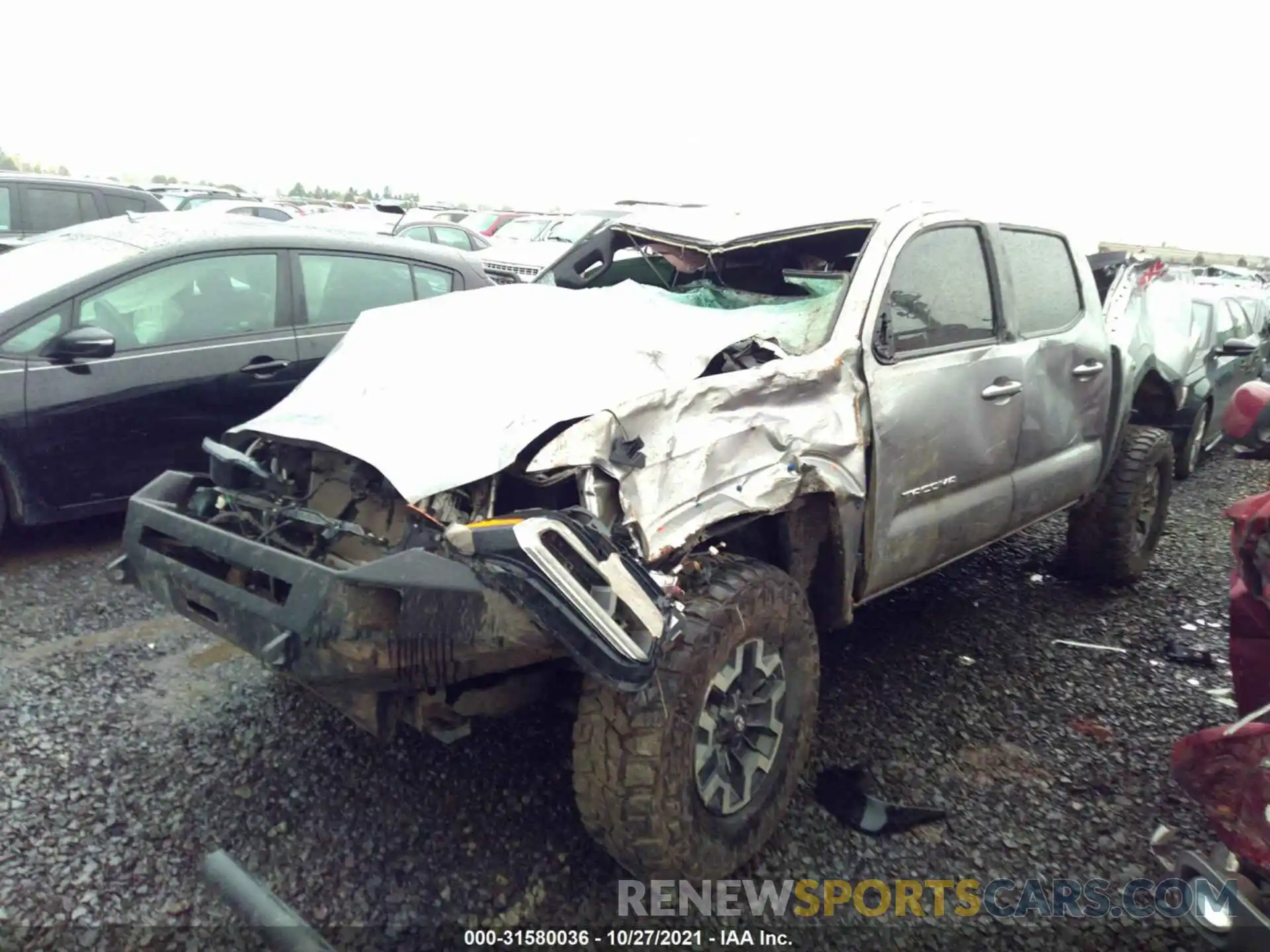 2 Photograph of a damaged car 5TFCZ5AN4LX218545 TOYOTA TACOMA 4WD 2020