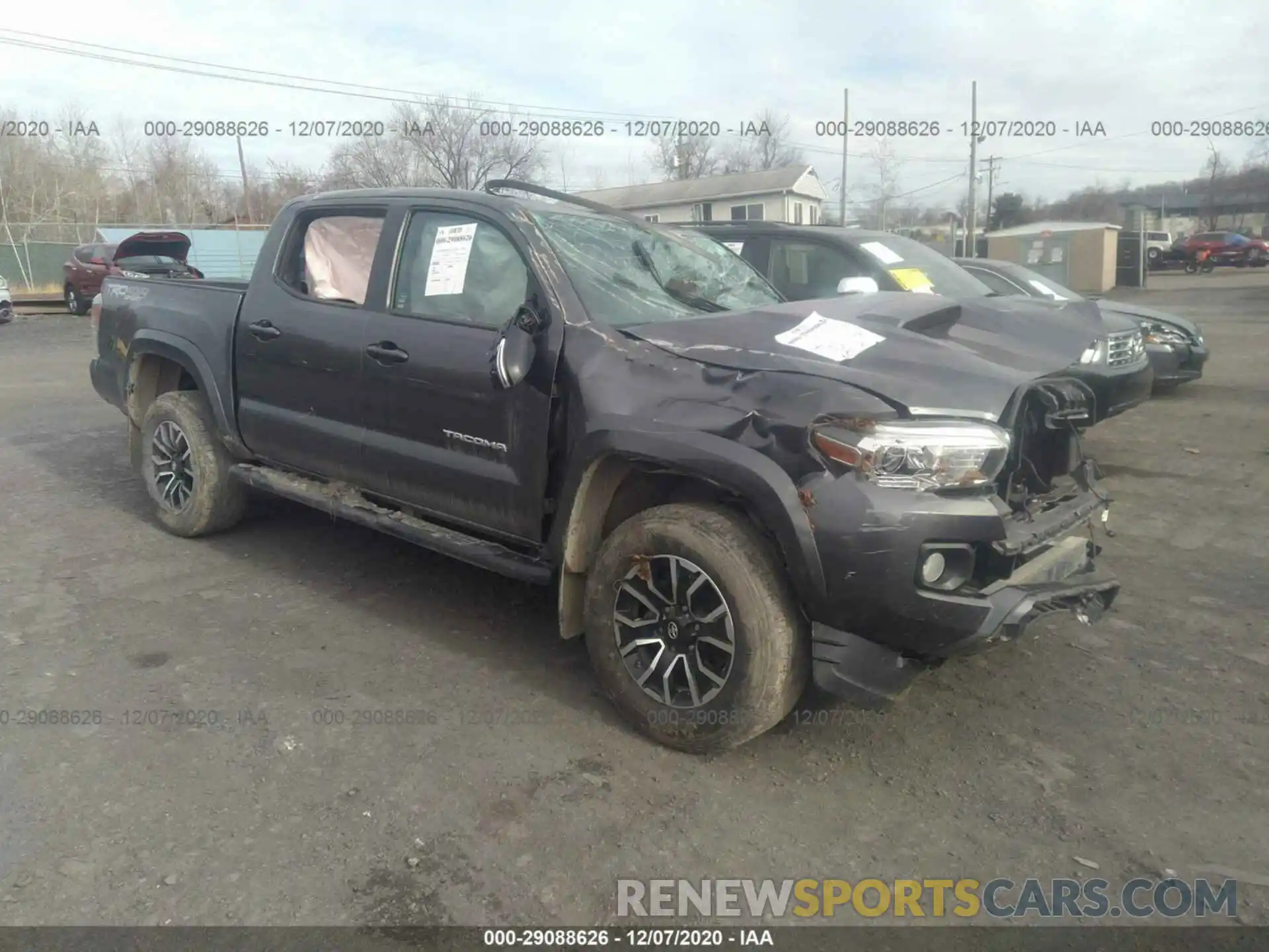 1 Photograph of a damaged car 5TFCZ5AN4LX229271 TOYOTA TACOMA 4WD 2020