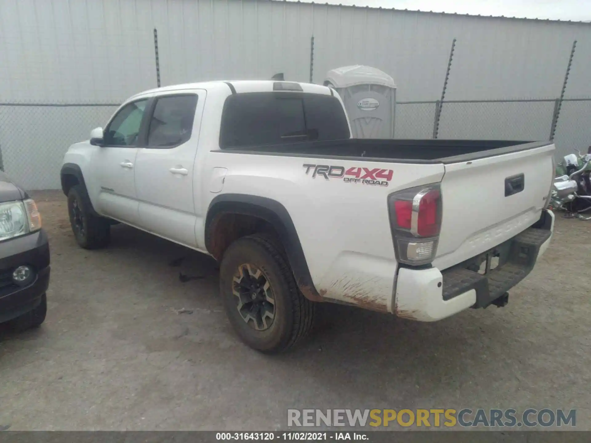 3 Photograph of a damaged car 5TFCZ5AN4LX230873 TOYOTA TACOMA 4WD 2020