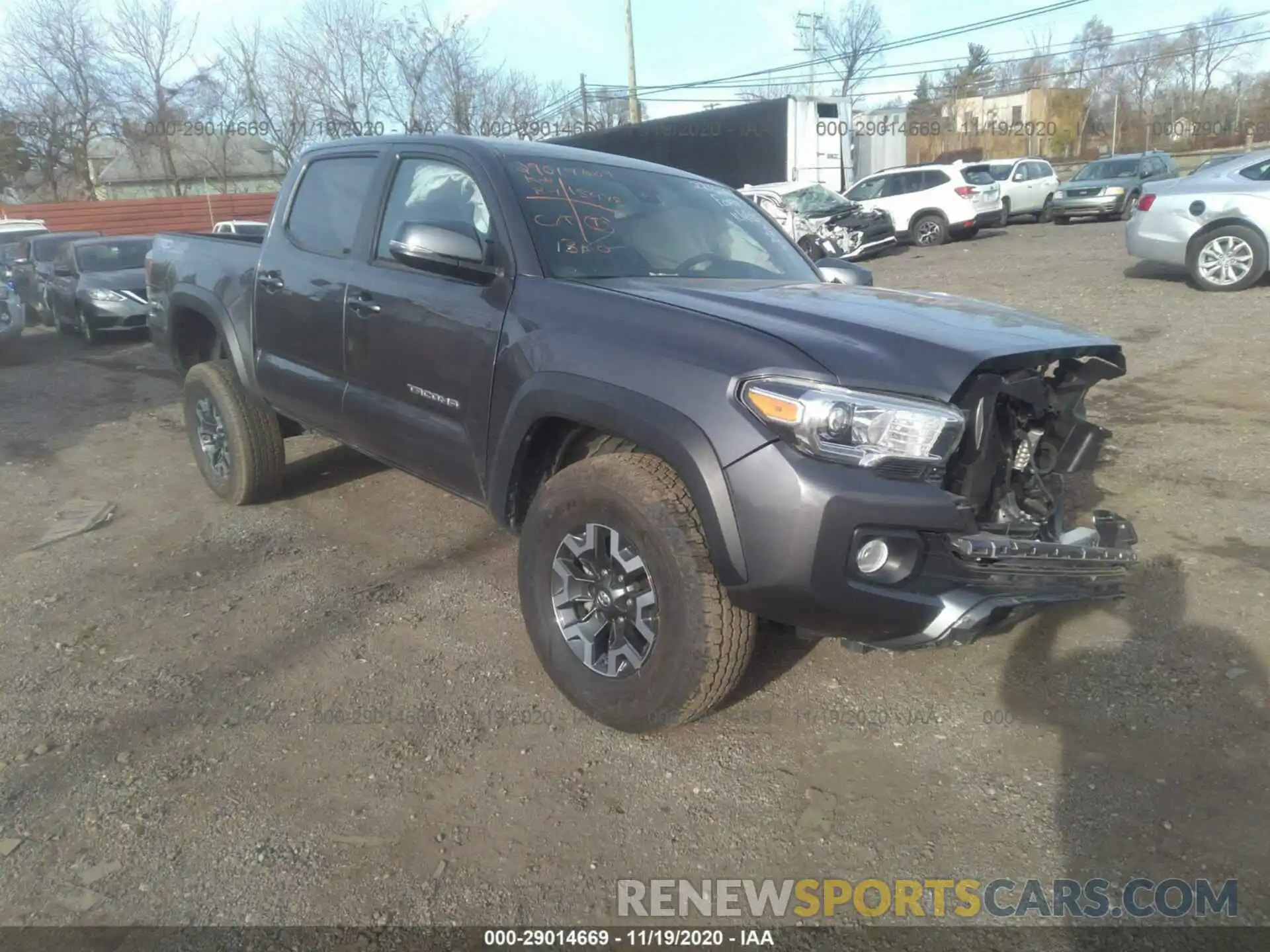 1 Photograph of a damaged car 5TFCZ5AN5LX223916 TOYOTA TACOMA 4WD 2020