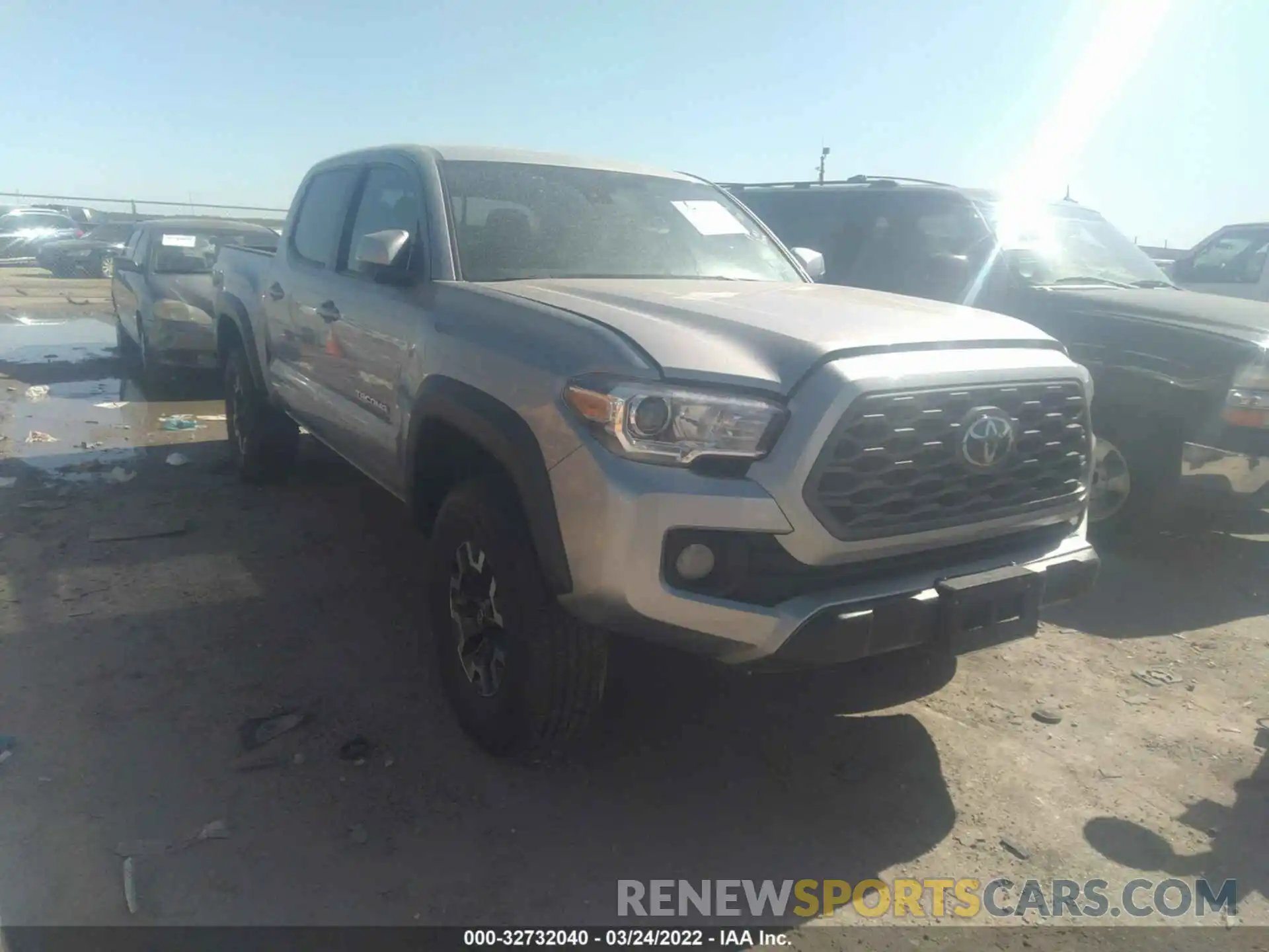 1 Photograph of a damaged car 5TFCZ5AN5LX230414 TOYOTA TACOMA 4WD 2020