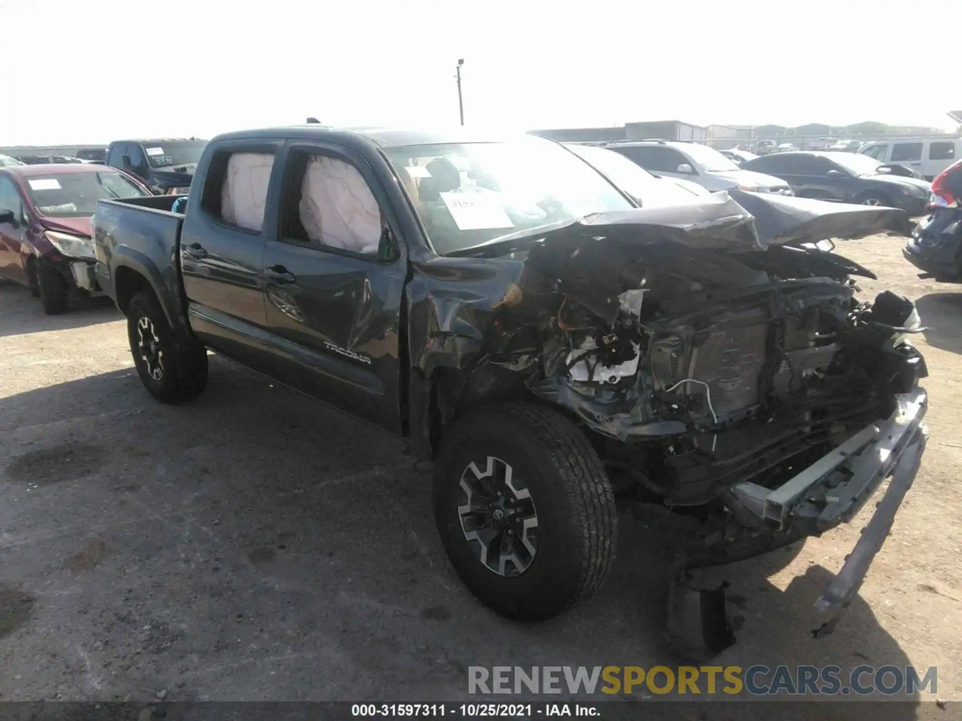 1 Photograph of a damaged car 5TFCZ5AN5LX230879 TOYOTA TACOMA 4WD 2020