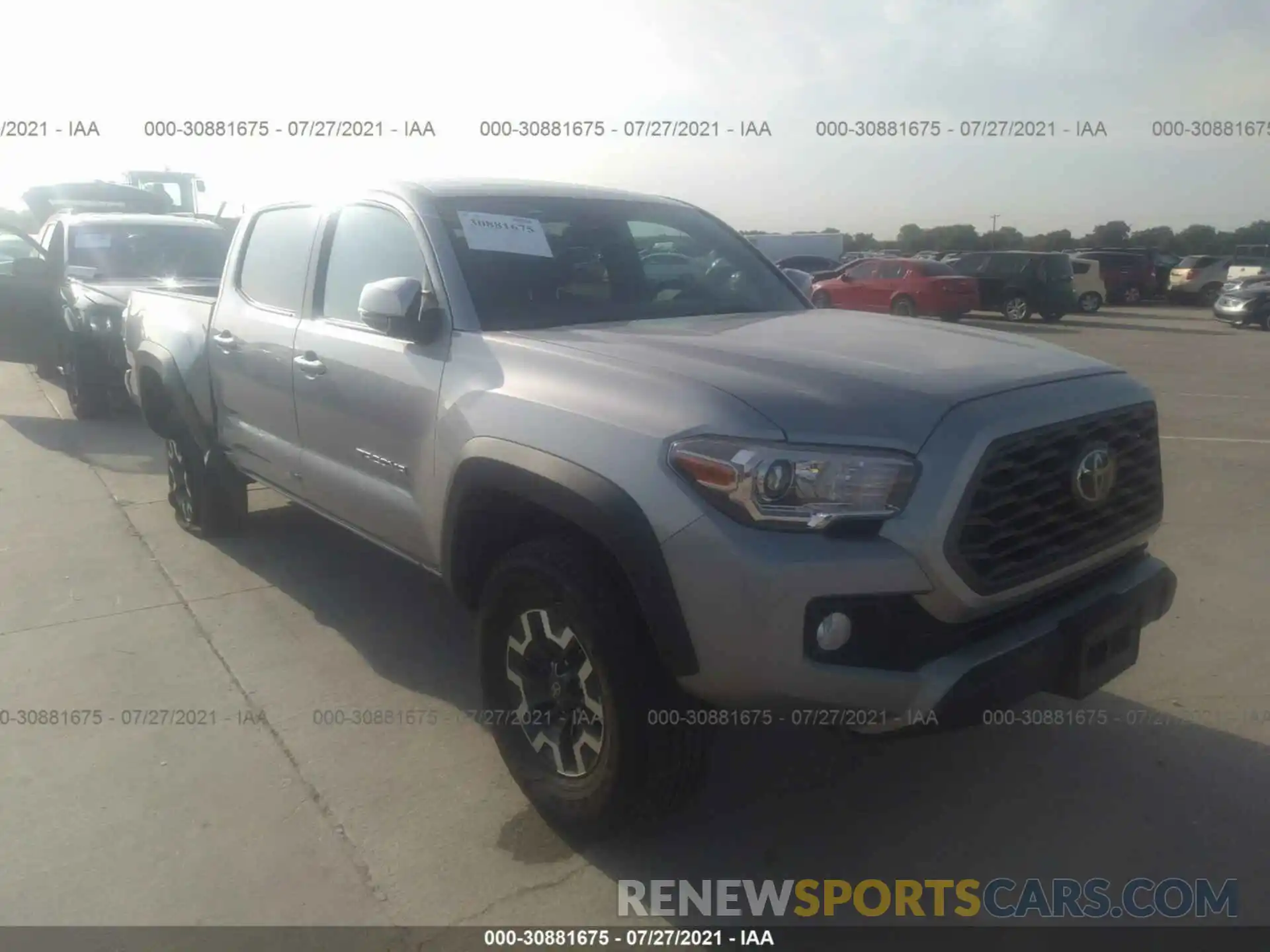 1 Фотография поврежденного автомобиля 5TFCZ5AN5LX231336 TOYOTA TACOMA 4WD 2020