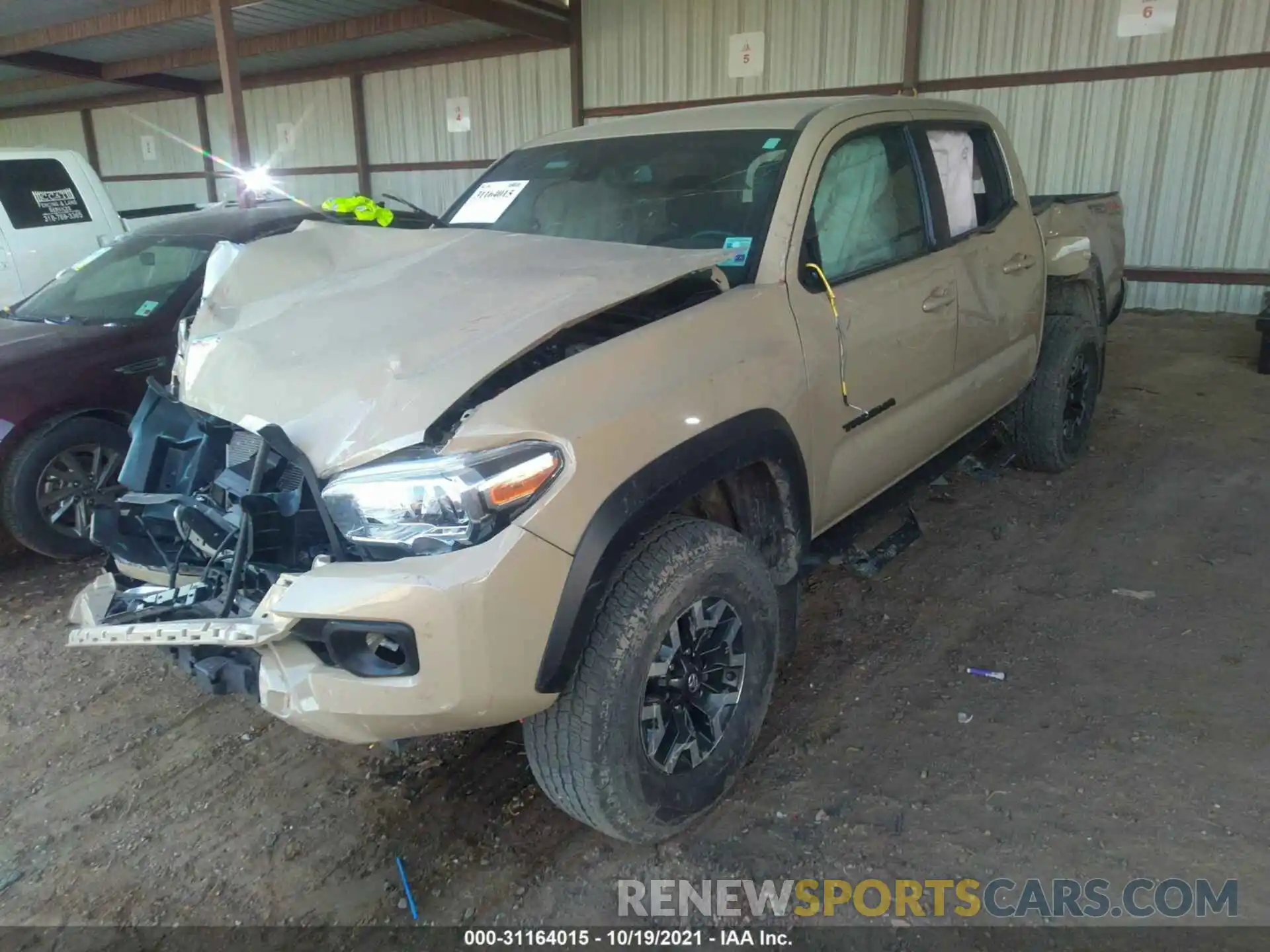 2 Photograph of a damaged car 5TFCZ5AN5LX232230 TOYOTA TACOMA 4WD 2020