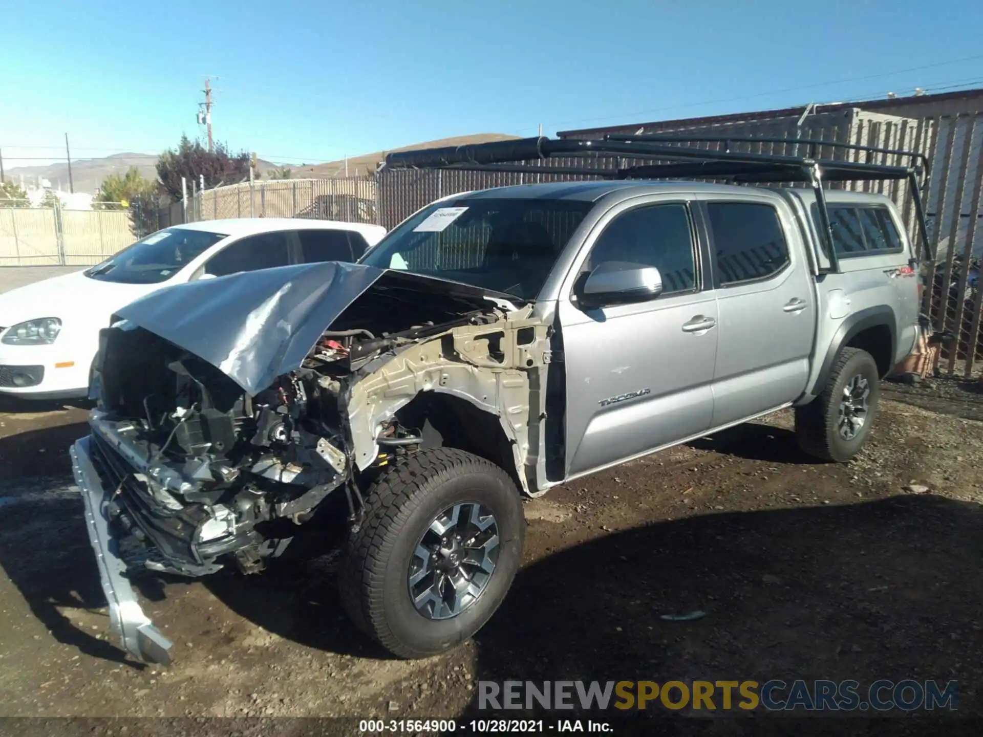 2 Photograph of a damaged car 5TFCZ5AN5LX234429 TOYOTA TACOMA 4WD 2020