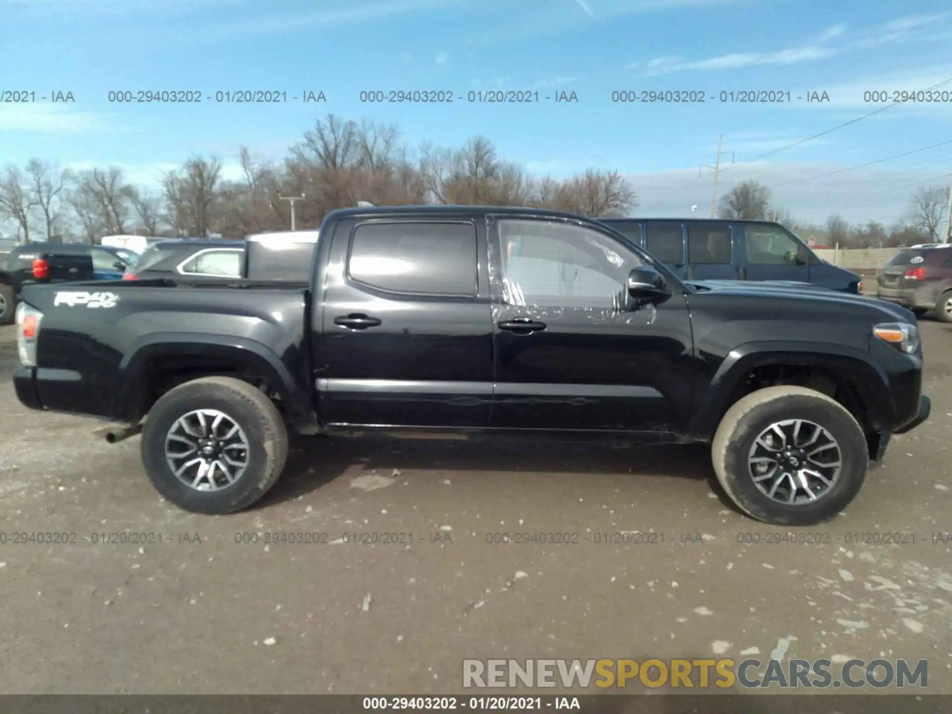 6 Photograph of a damaged car 5TFCZ5AN6LX230972 TOYOTA TACOMA 4WD 2020