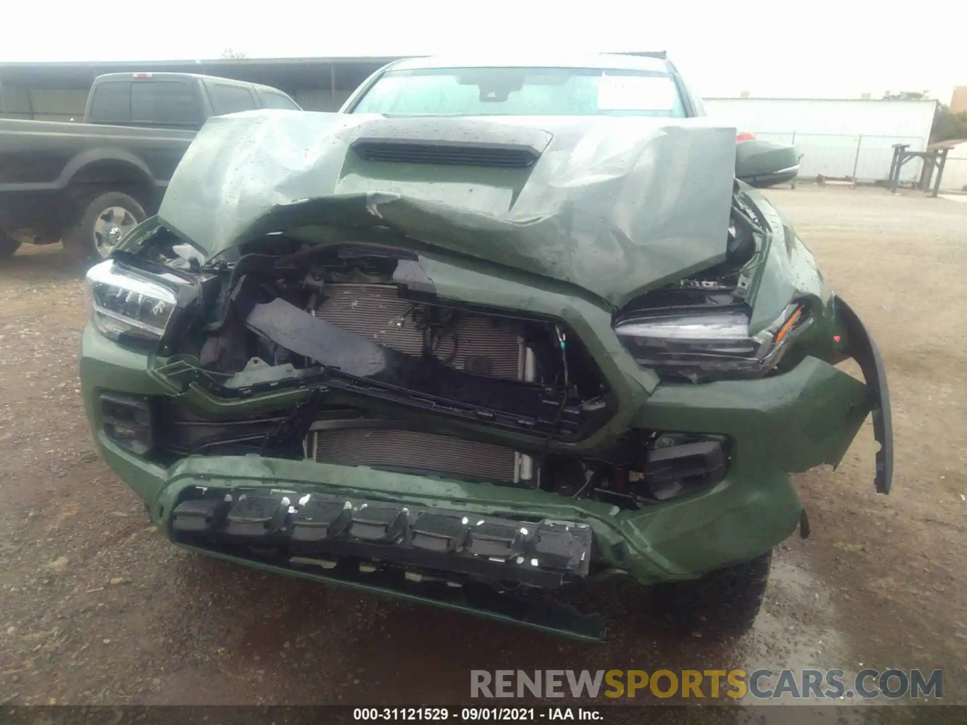 6 Photograph of a damaged car 5TFCZ5AN6LX241471 TOYOTA TACOMA 4WD 2020