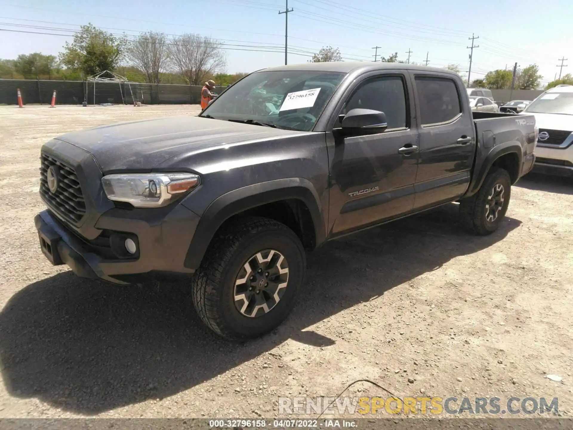 2 Photograph of a damaged car 5TFCZ5AN8LX230911 TOYOTA TACOMA 4WD 2020