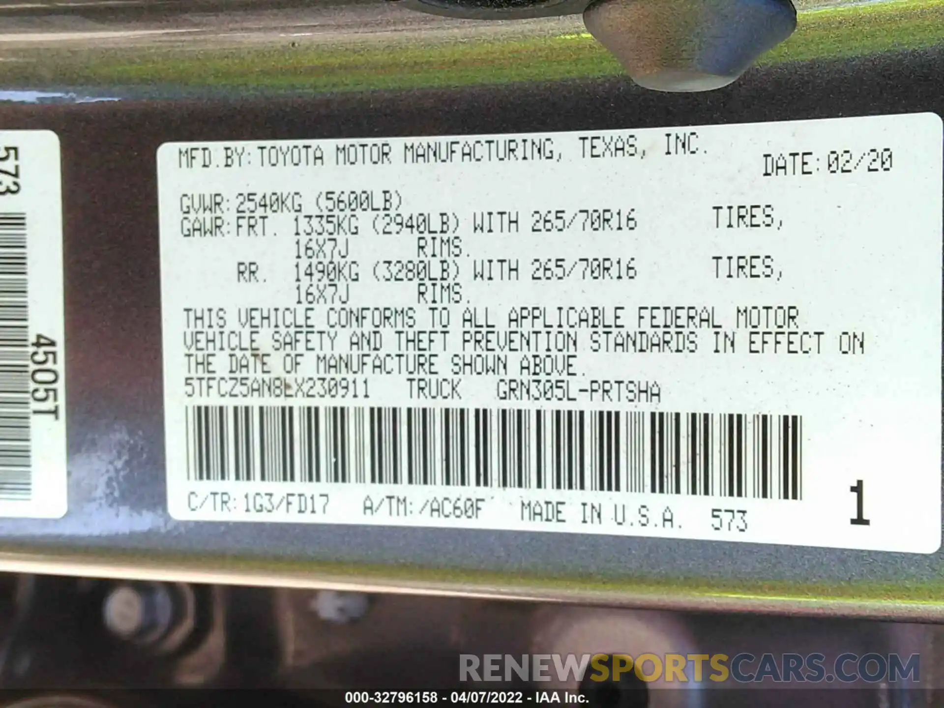 9 Photograph of a damaged car 5TFCZ5AN8LX230911 TOYOTA TACOMA 4WD 2020