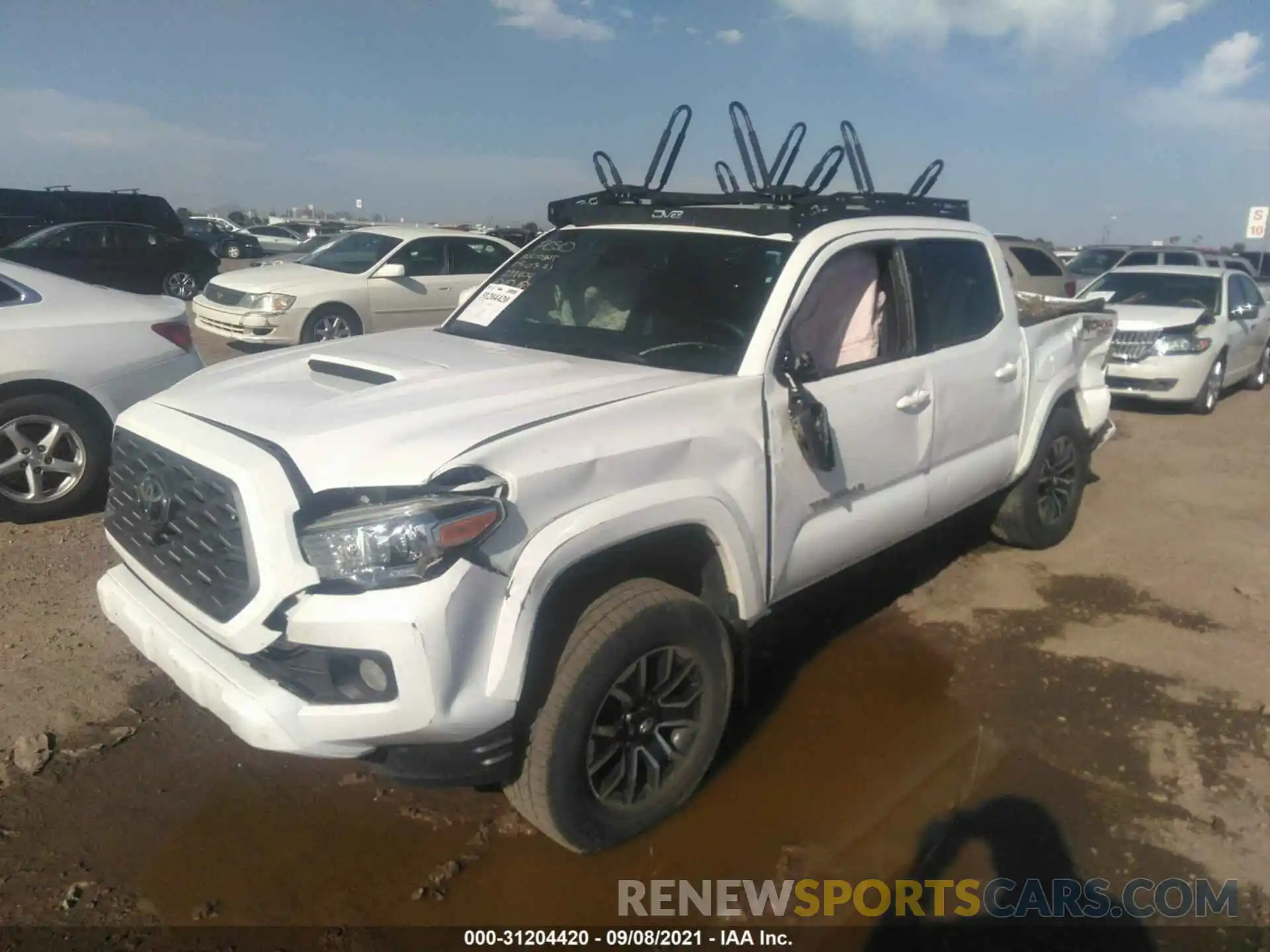 2 Photograph of a damaged car 5TFCZ5AN8LX239804 TOYOTA TACOMA 4WD 2020