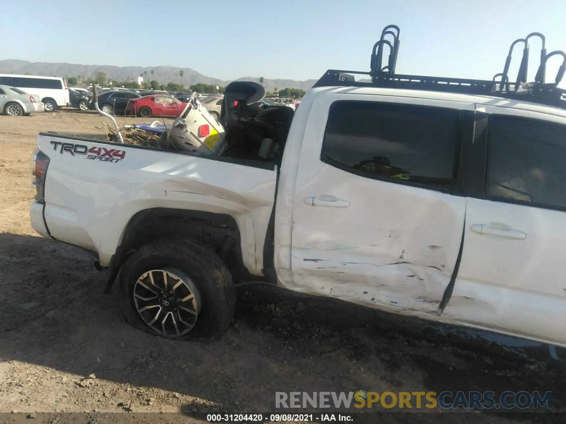 6 Photograph of a damaged car 5TFCZ5AN8LX239804 TOYOTA TACOMA 4WD 2020