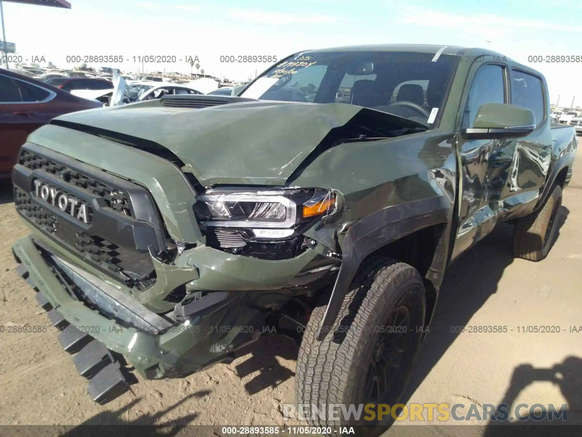 6 Photograph of a damaged car 5TFCZ5AN8LX240371 TOYOTA TACOMA 4WD 2020